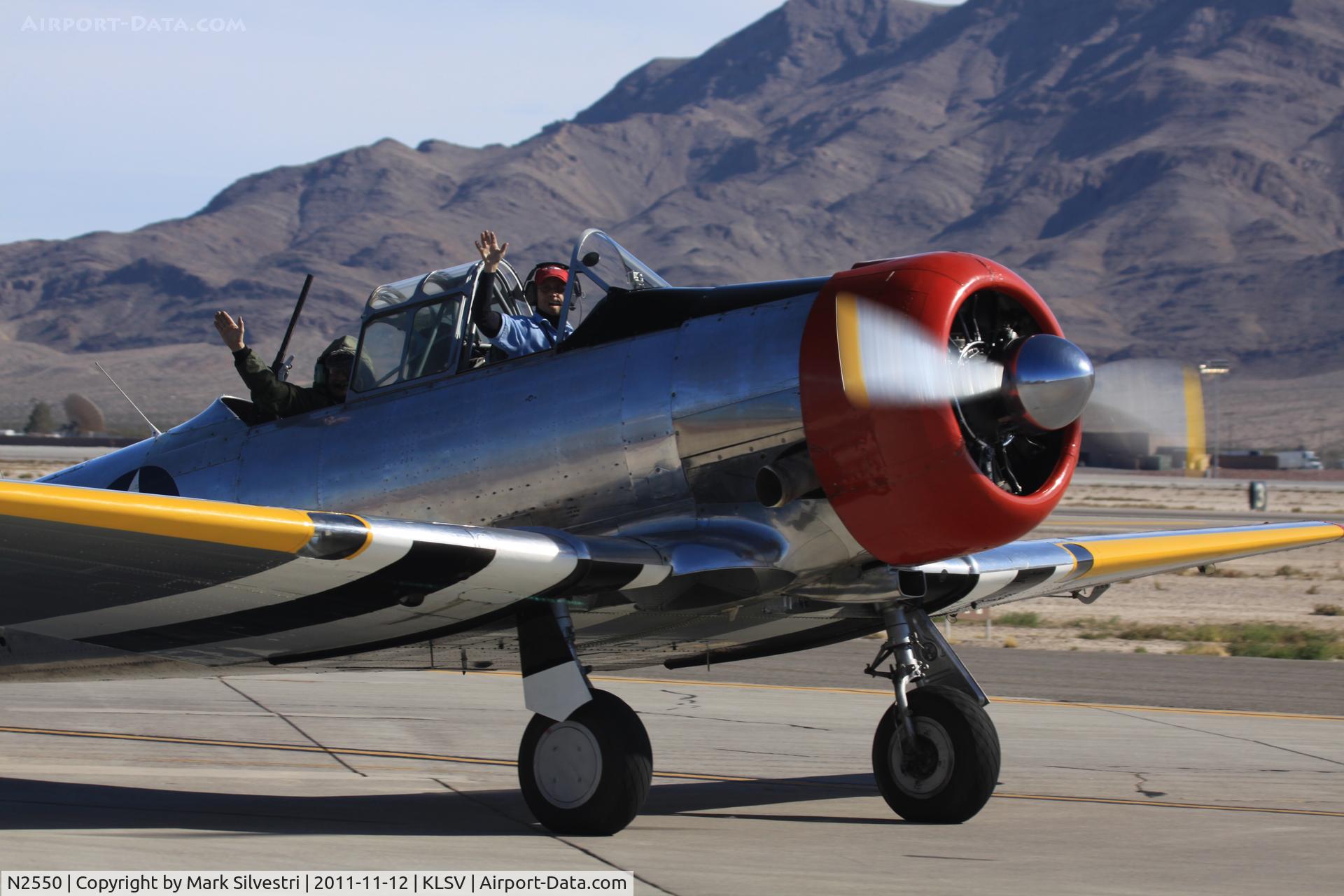 N2550, 1985 North American SNJ-5 Texan C/N 43683, Aviation Nation 2011