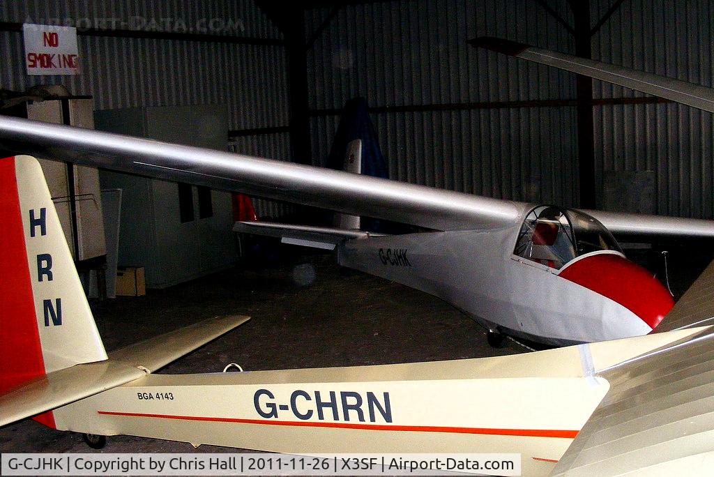 G-CJHK, Schleicher K-8B C/N 558, Stratford-Upon-Avon Gliding Club, Snitterfield