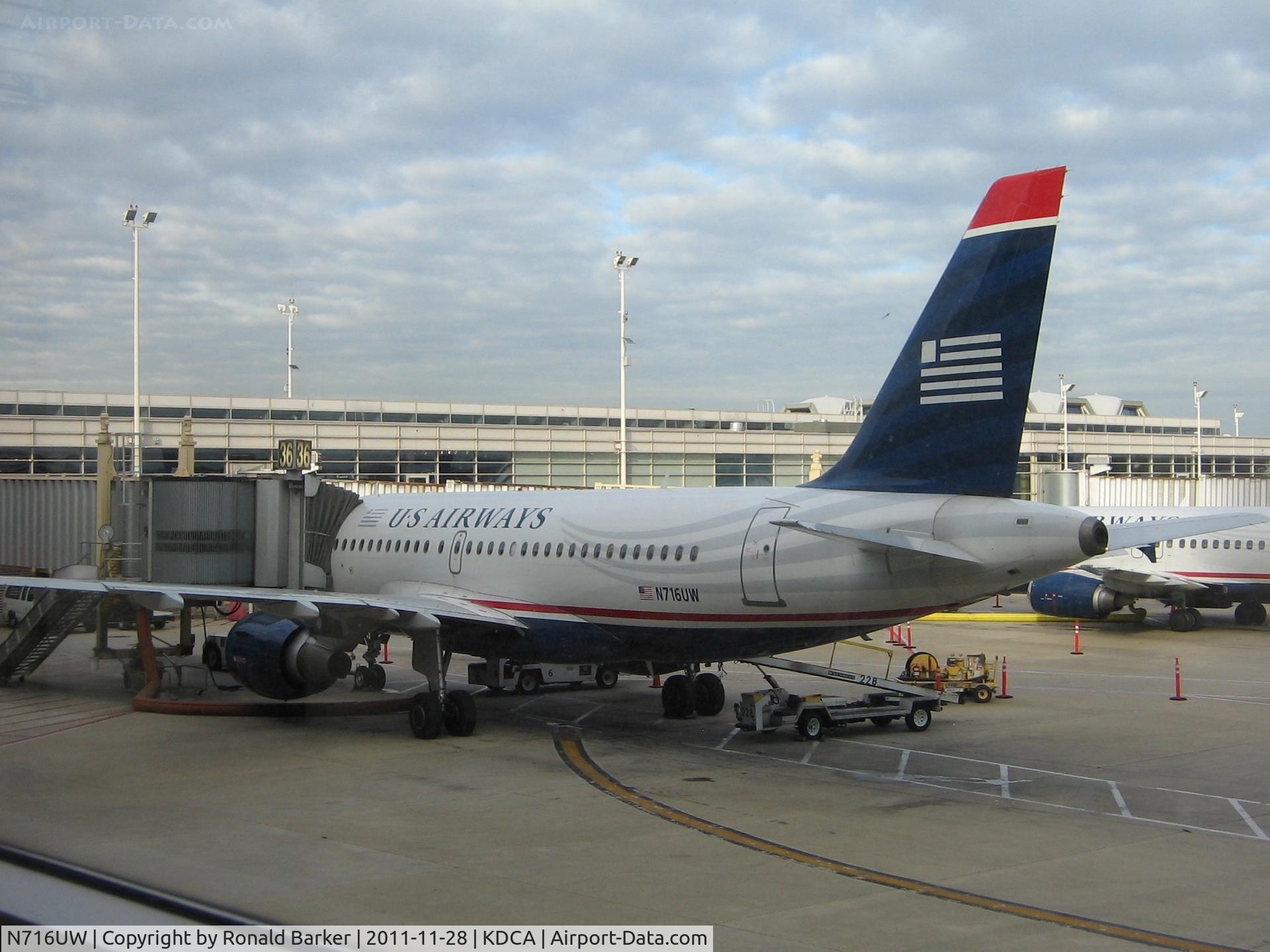 N716UW, 1999 Airbus A319-112 C/N 1055, DCA, VA