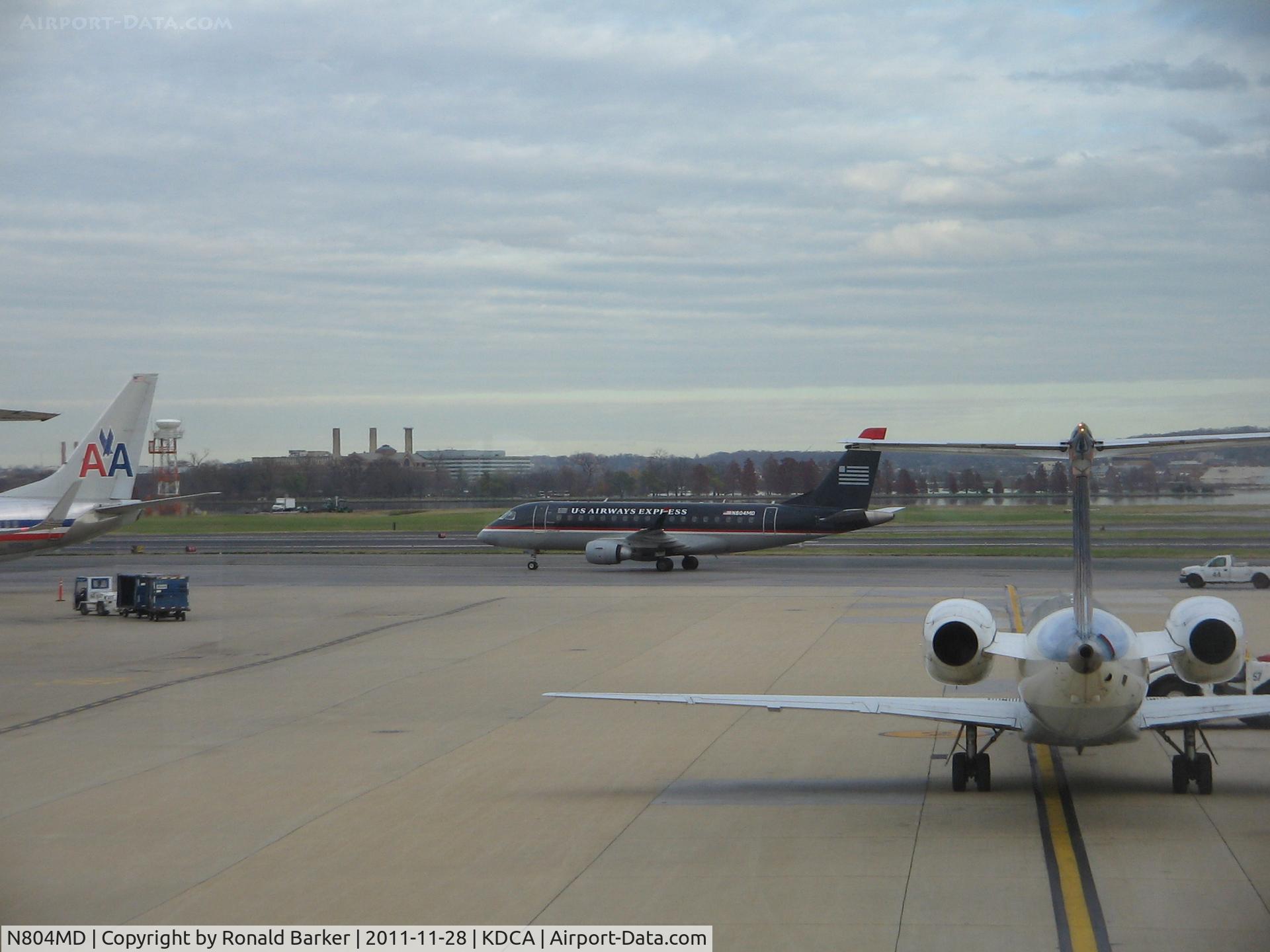 N804MD, 2004 Embraer 170SU (ERJ-170-100SU) C/N 17000016, DCA, VA