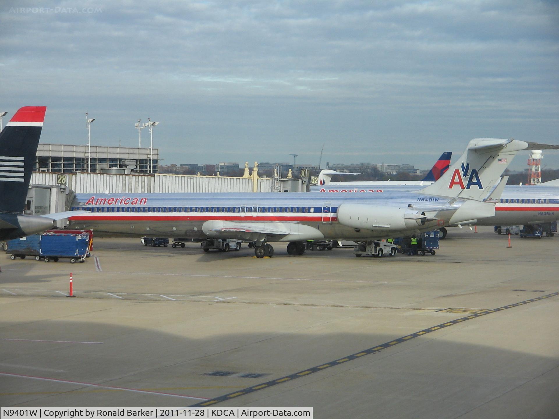 N9401W, 1992 McDonnell Douglas MD-83 (DC-9-83) C/N 53137, DCA, VA
