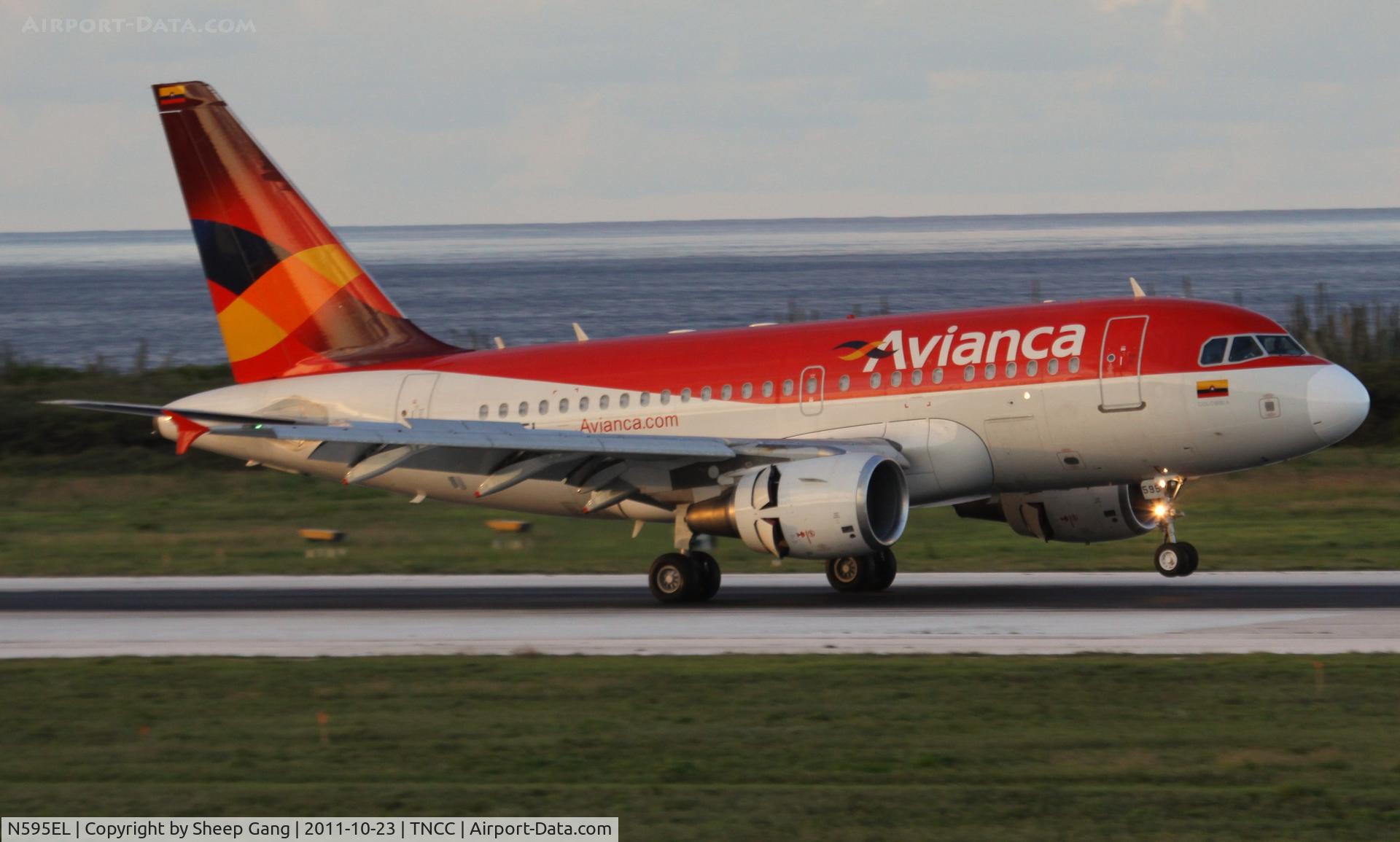 N595EL, 2005 Airbus A318-111 C/N 2394, N595EL at TNCC