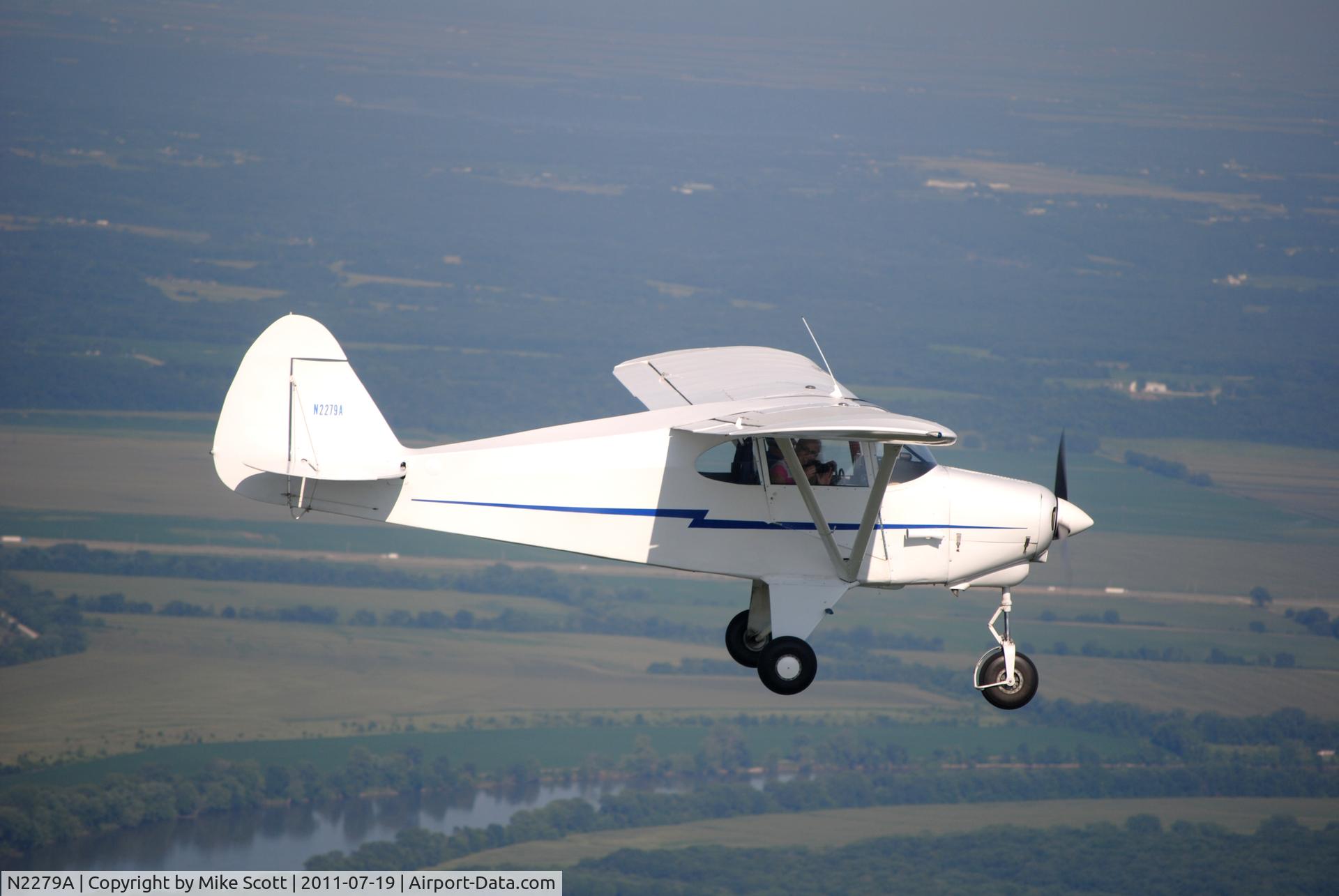 N2279A, 1952 Piper PA-22 C/N 22-668, Over Northeast Missouri