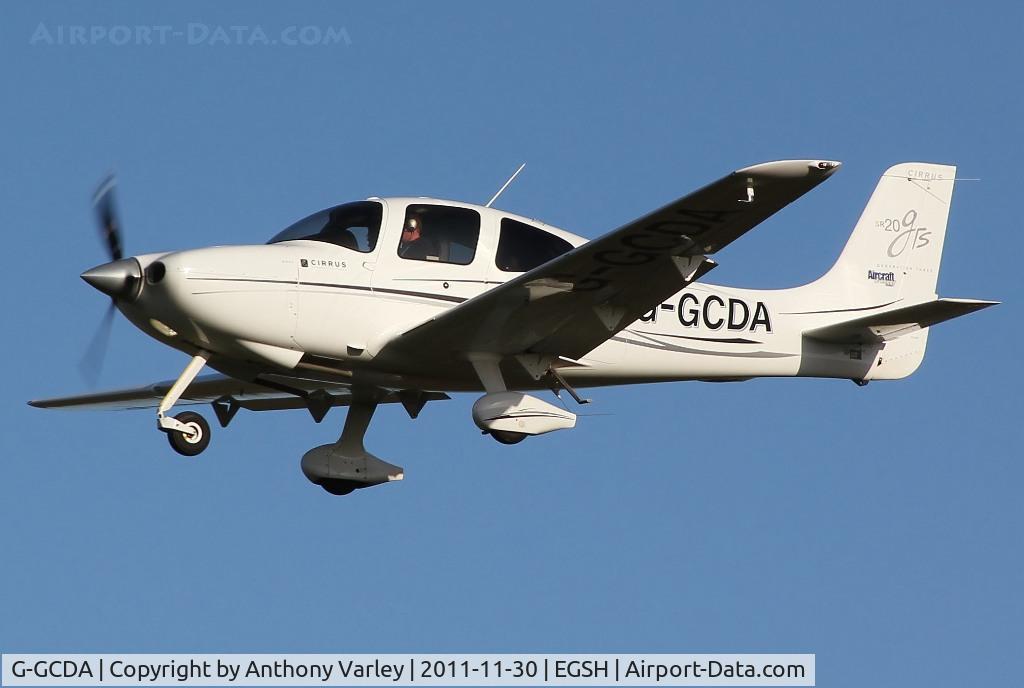 G-GCDA, 2008 Cirrus SR20 G3 GTS C/N 1962, Arriving at EGSH.