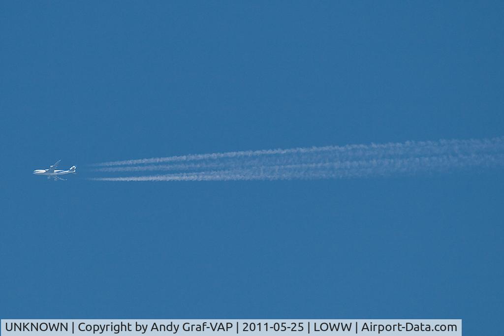 UNKNOWN, Contrails Various C/N Unknown, Nippon Cargo Airlines 747-400