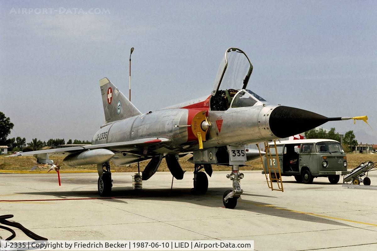 J-2335, Dassault (F+W Emmen) Mirage IIIS C/N 17-26-132/1025, ready for the next training mission