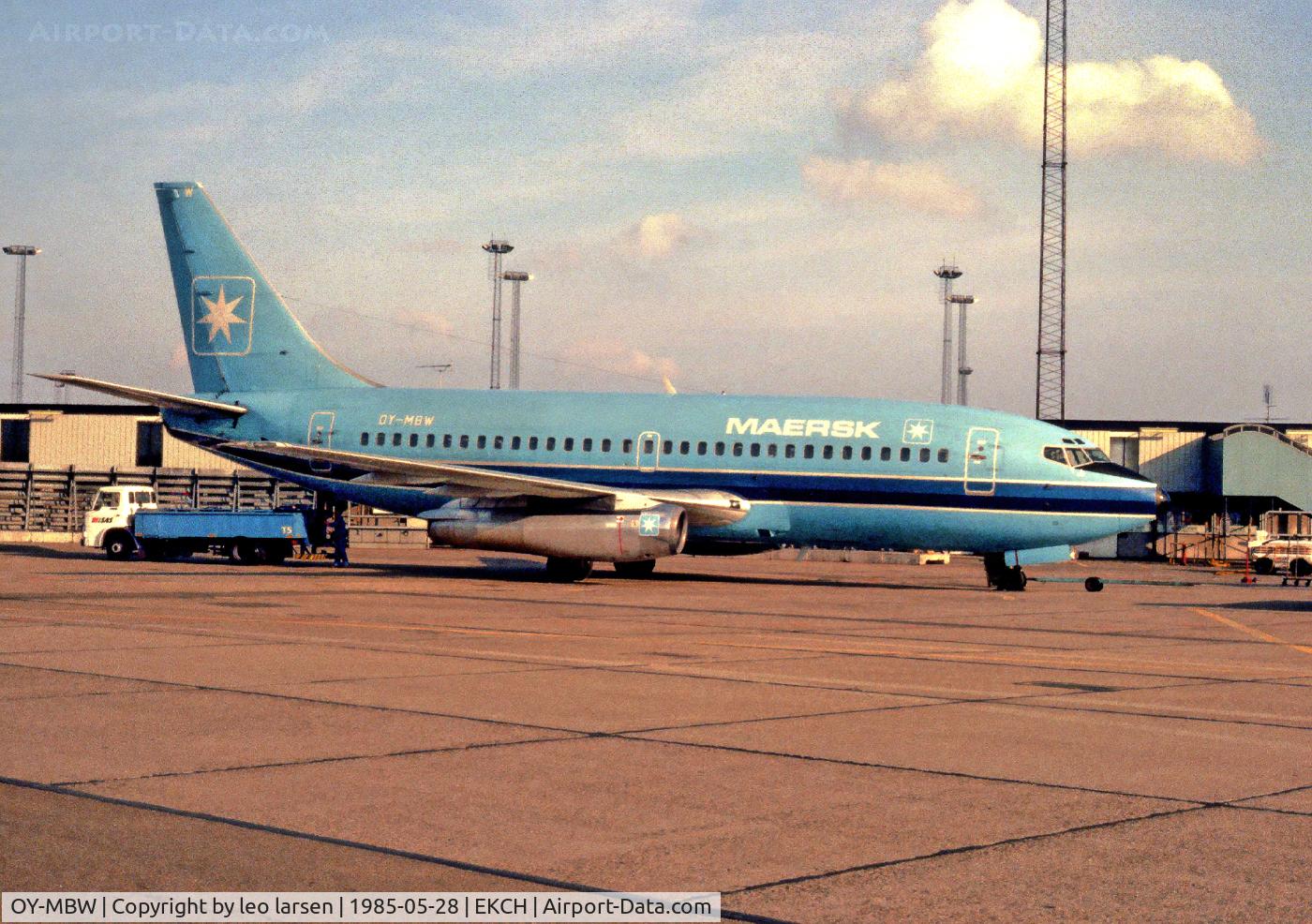 OY-MBW, 1981 Boeing 737-2L9 C/N 22734, Copenhagen Kastrup 28.5.85