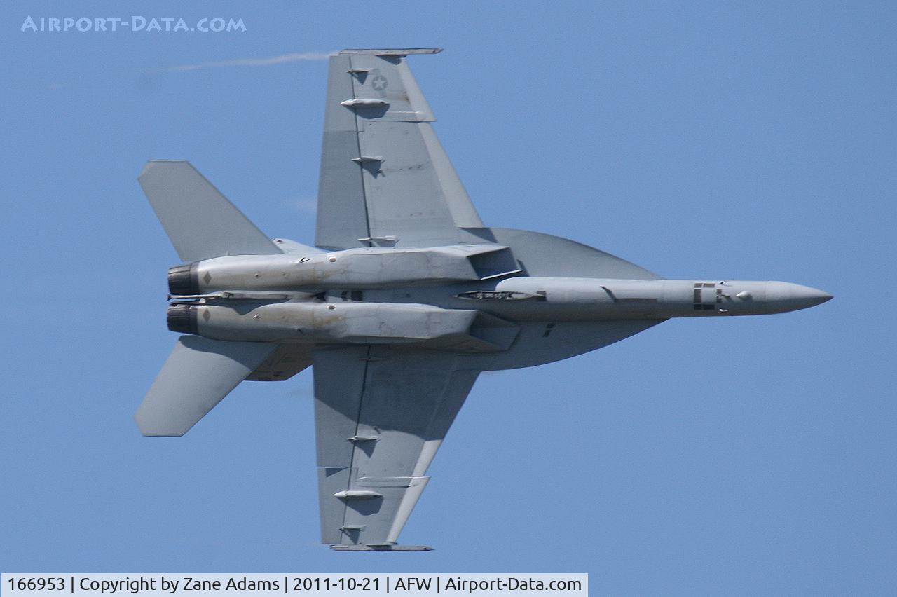 166953, Boeing F/A-18E Super Hornet C/N E195, At the 2011 Alliance Airshow - Fort Worth, TX