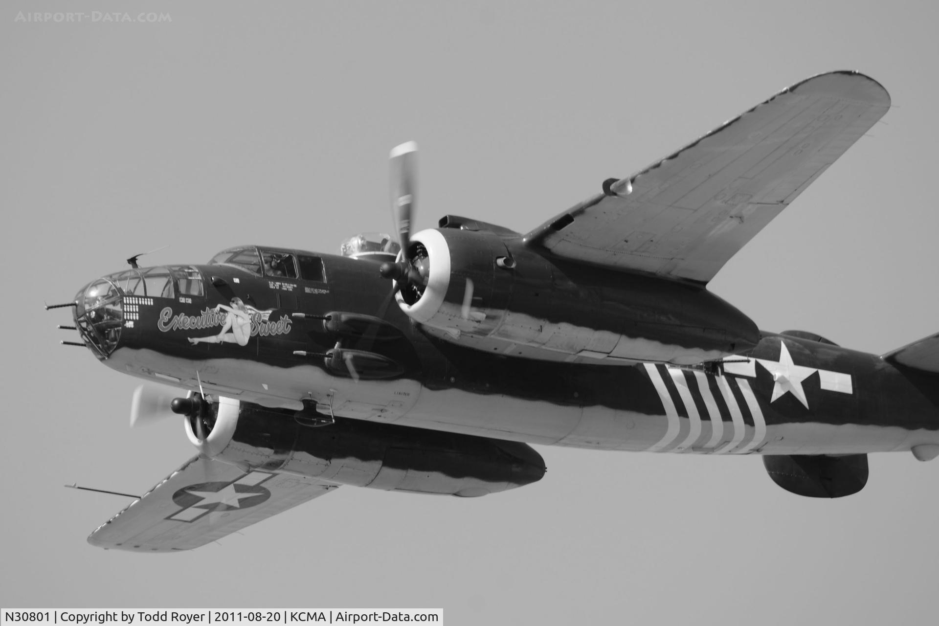 N30801, 1944 North American TB-25N Mitchell C/N 108-34076, Camarillo Airshow 2011