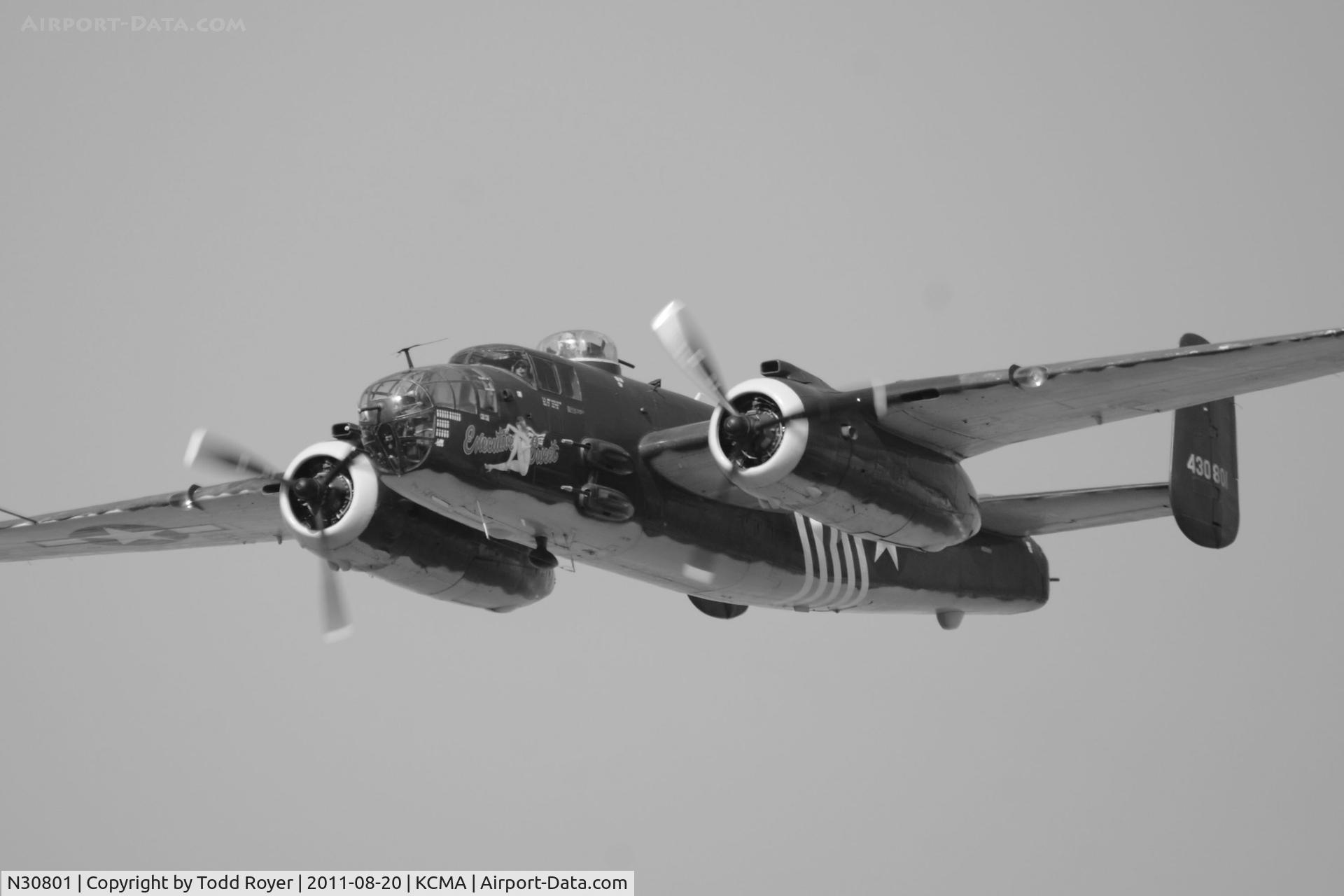 N30801, 1944 North American TB-25N Mitchell C/N 108-34076, Camarillo Airshow 2011