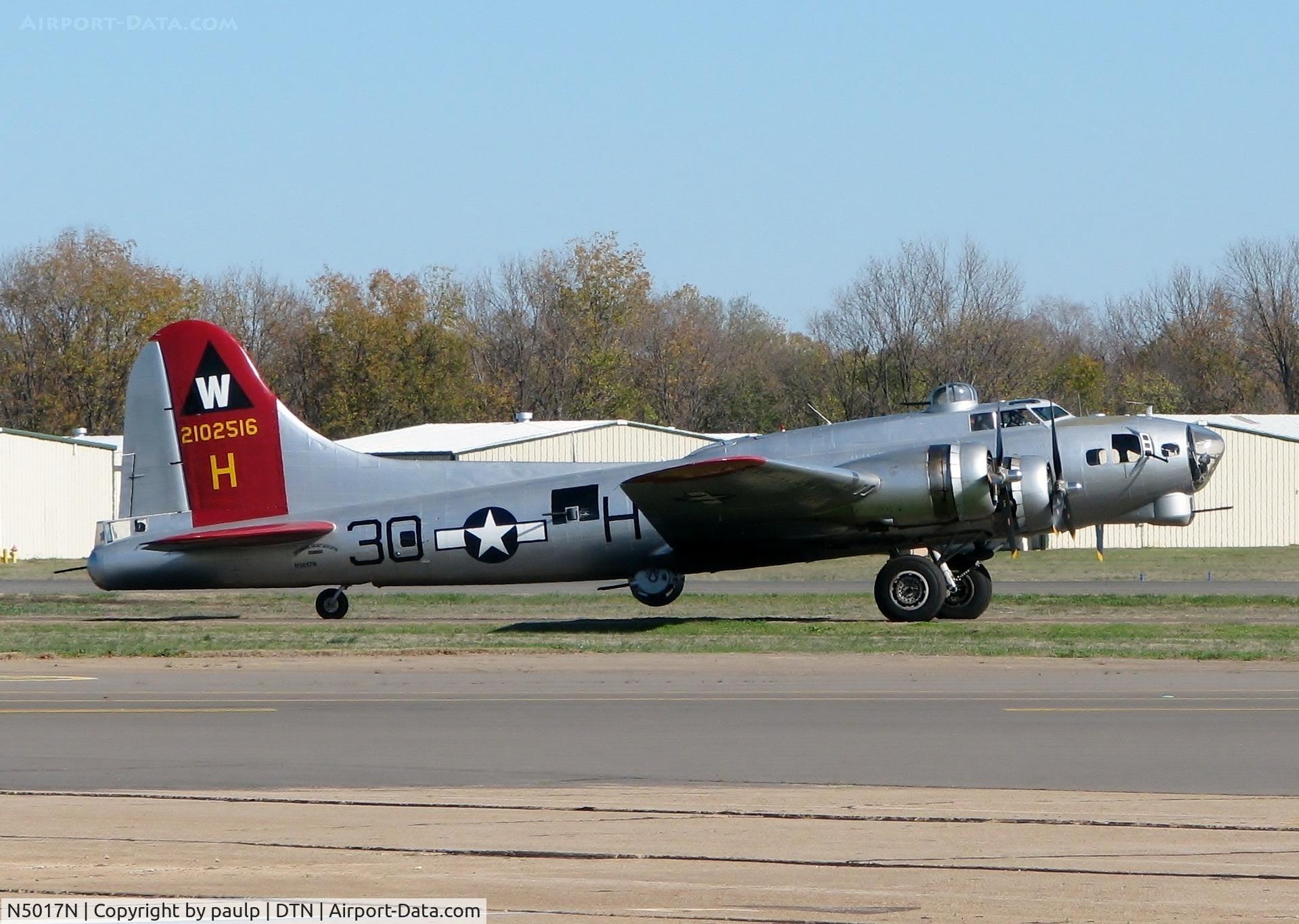 N5017N, 1944 Lockheed/Vega (Boeing) B-17G-105-VE Flying Fortress C/N 8649, At Downtown Shreveport.