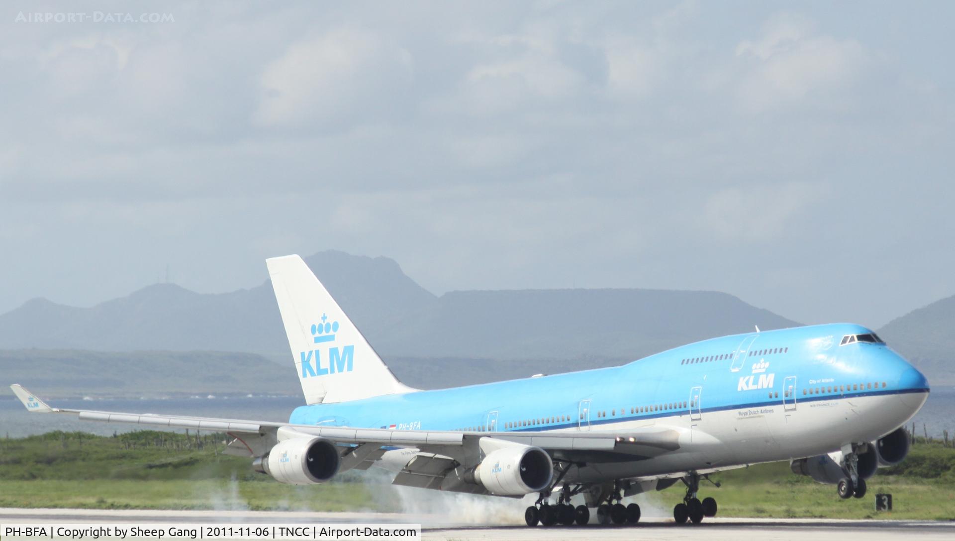 PH-BFA, 1989 Boeing 747-406 C/N 23999, PH-BFA at TNCC