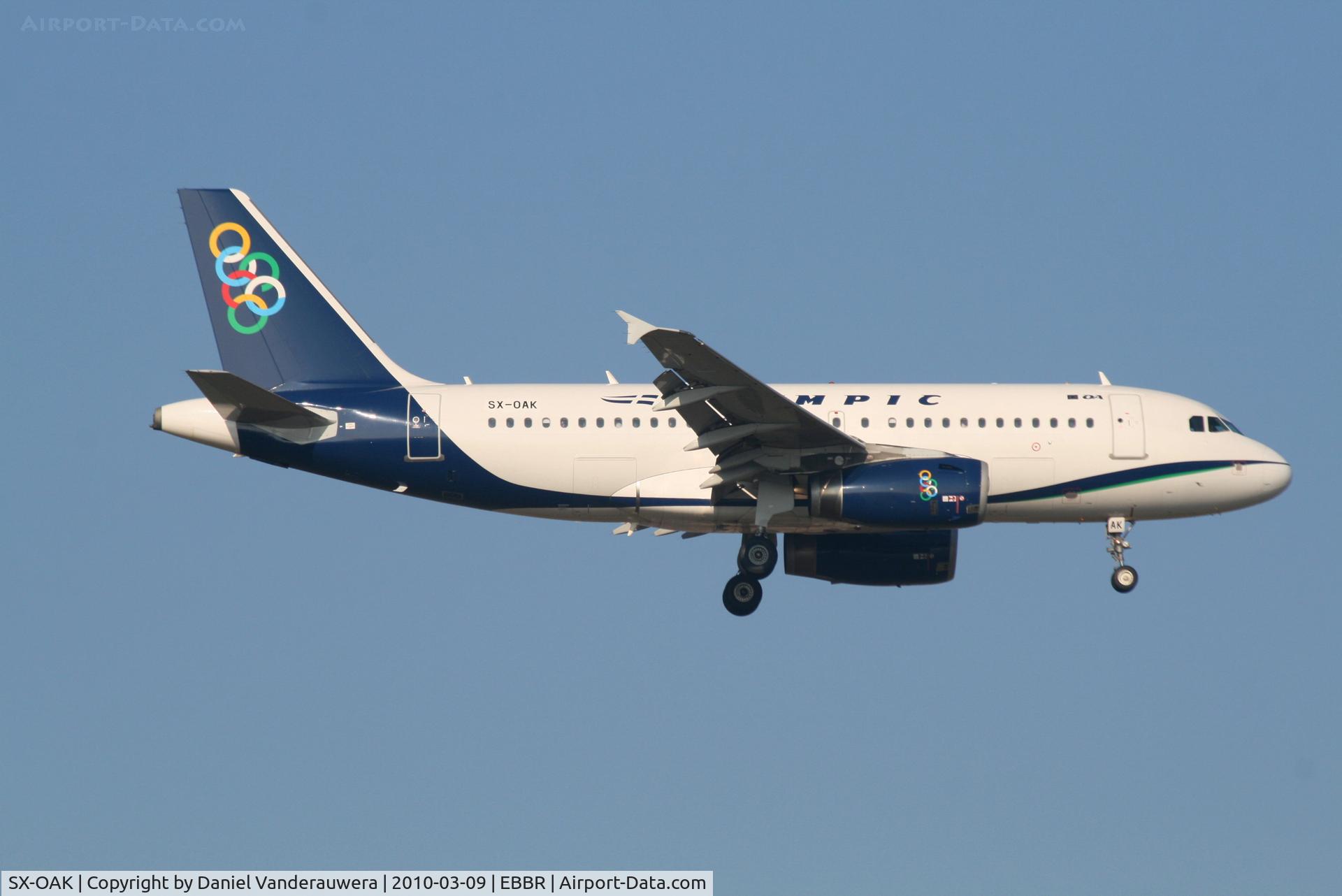 SX-OAK, 2007 Airbus A319-132 C/N 3317, Arrival of flight OA145 to RWY 02