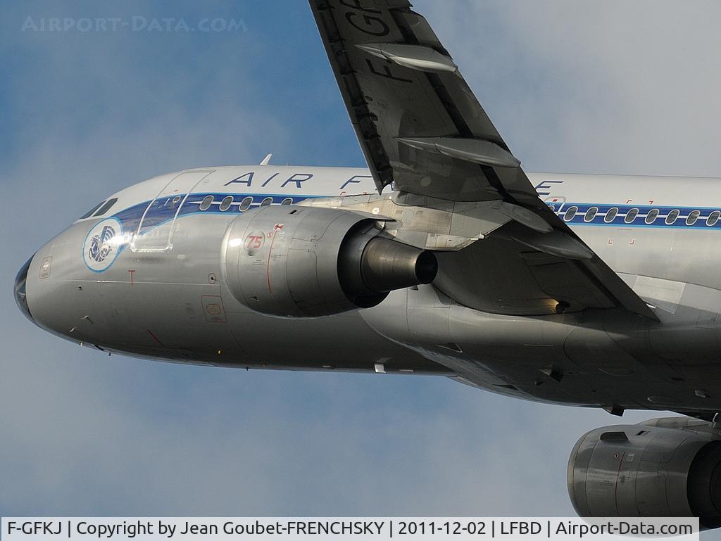 F-GFKJ, 1989 Airbus A320-211 C/N 0063, 