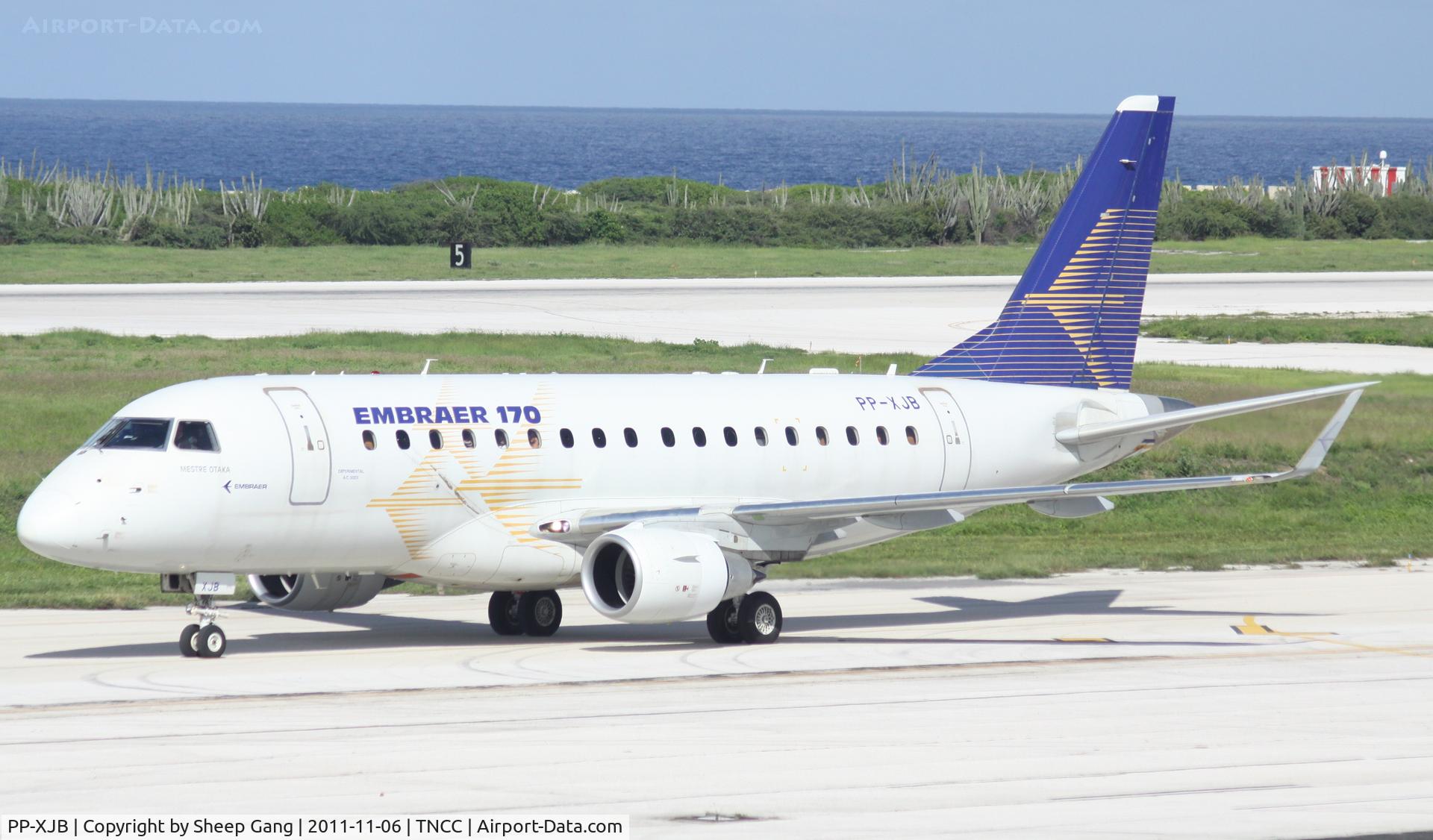 PP-XJB, 2002 Embraer 170LR (ERJ-170-100LR) C/N 17000003, PP-XJB at TNCC