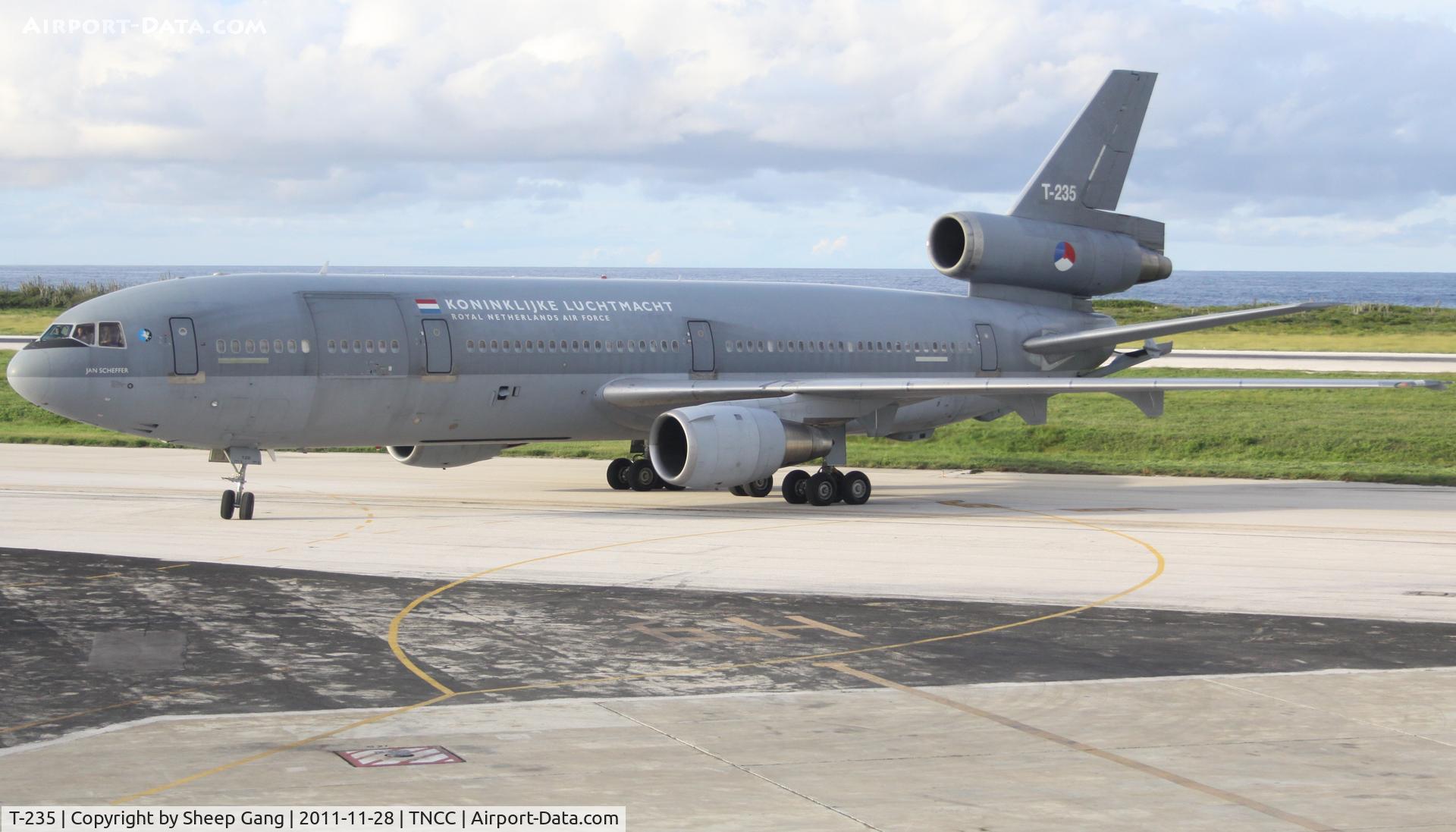 T-235, 1976 McDonnell Douglas DC-10-30 (CF) C/N 46956, T235 at TNCC