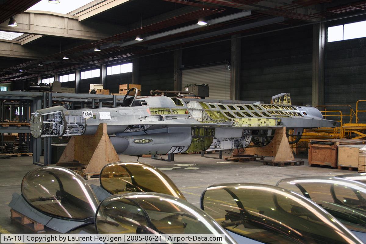 FA-10, SABCA F-16A Fighting Falcon C/N 6H-10, Being dismantled at Rocourt, Belgium