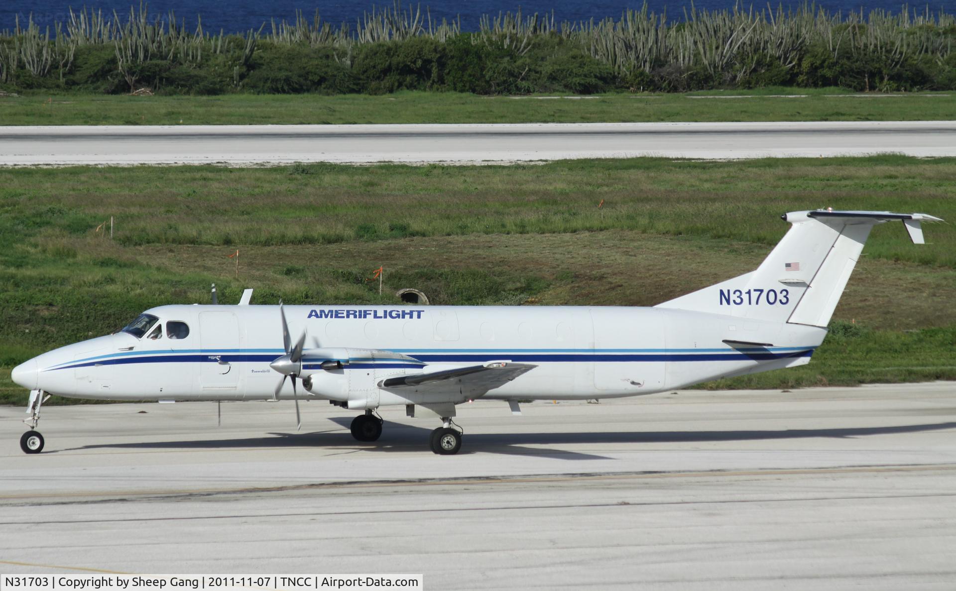 N31703, 1984 Beech 1900C C/N UB-10, N31703 at TNCC