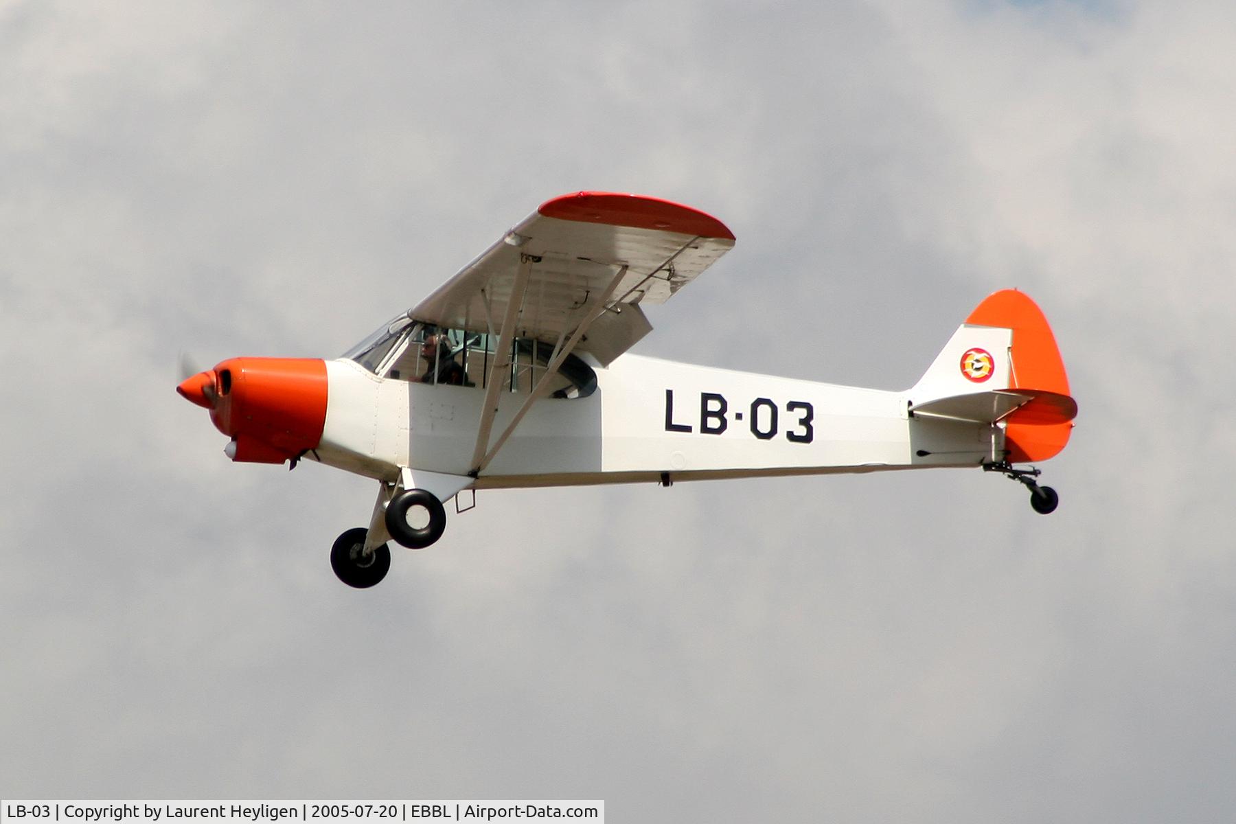 LB-03, 1954 Piper L-21B Super Cub (PA-18-135) C/N 18-3842, Landing at Kleine Brogel airbase