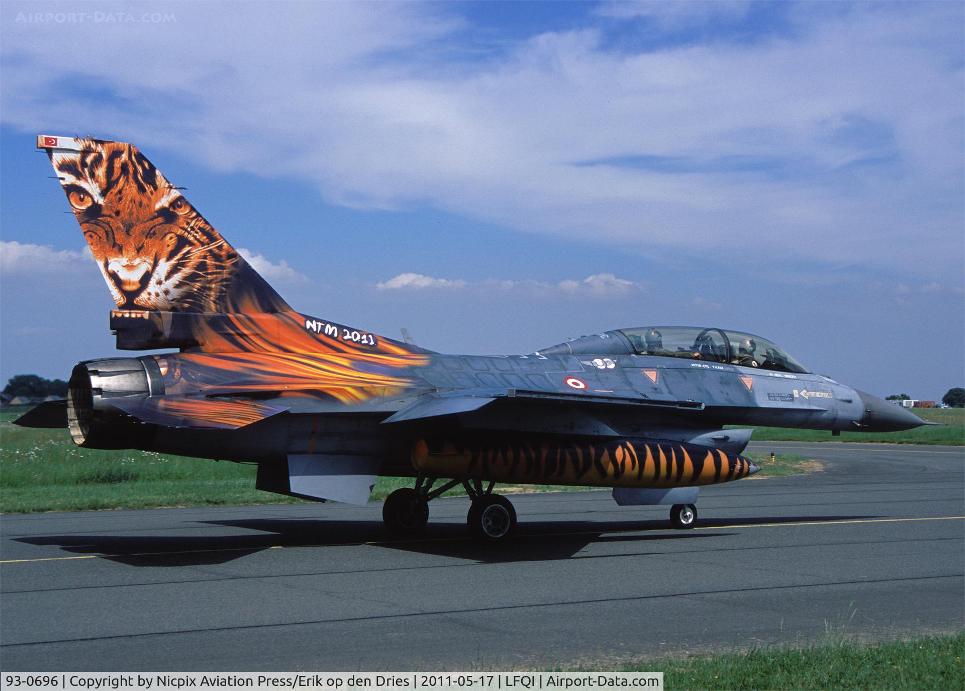 93-0696, TAI (Turkish Aerospace Industries) F-16D C/N HD-6, This beautiful painted Turkish AF F-16D carries markings of the NTM-2011.
