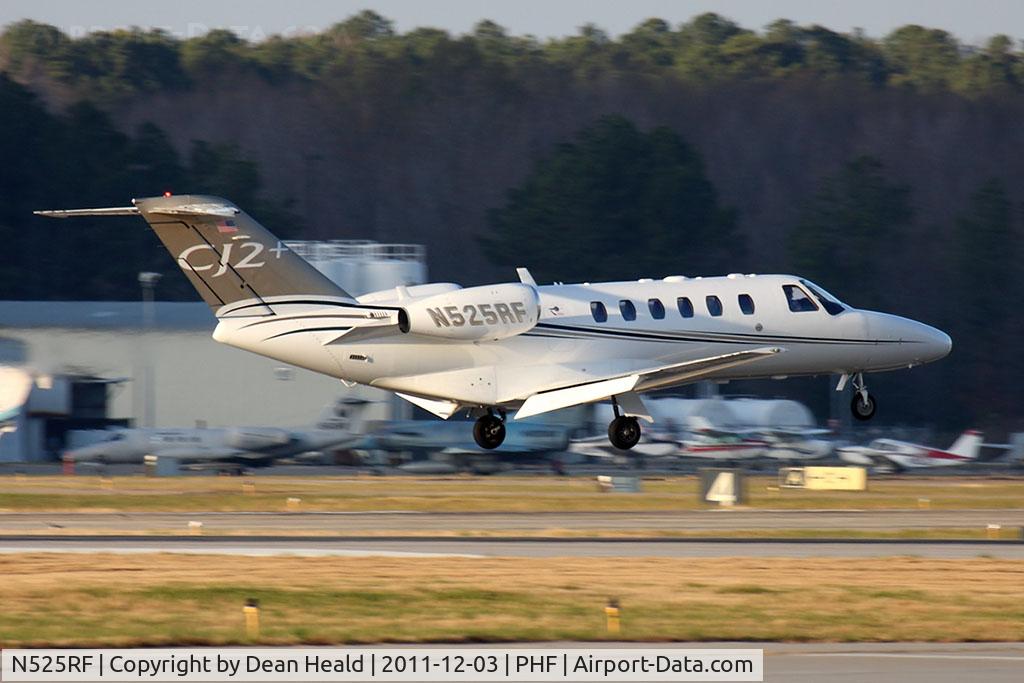N525RF, 2006 Cessna 525A CitationJet CJ2+ C/N 525A0327, 2006 Cessna 525A Citation CJ2+ N525RF arriving from Yeager Airport (KCRW) Charleston, WV.
