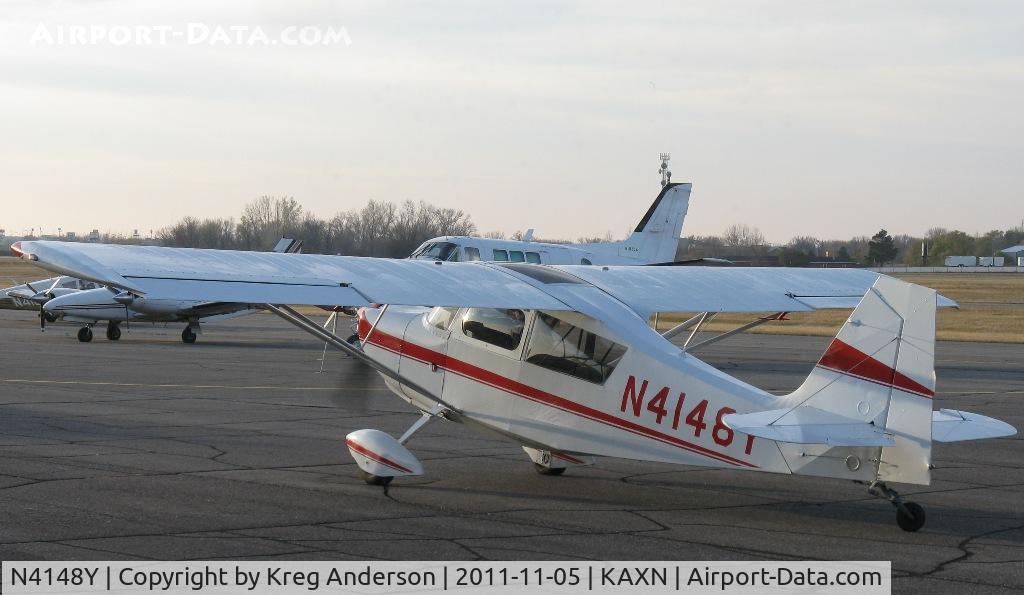 N4148Y, 1976 Bellanca 8KCAB Decathlon C/N 280-76, Bellanca 8KCAB Decathalon taxiing on the ramp.