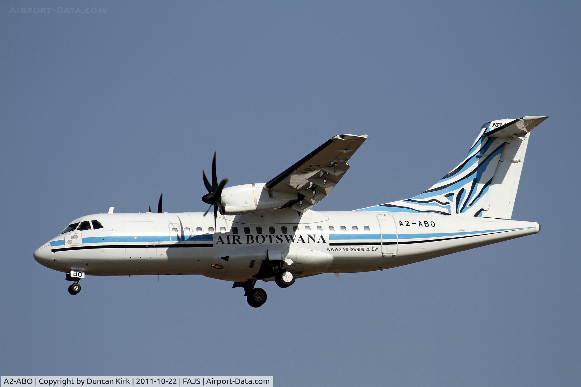 A2-ABO, 1996 ATR 42-500 C/N 511, Landing at JNB