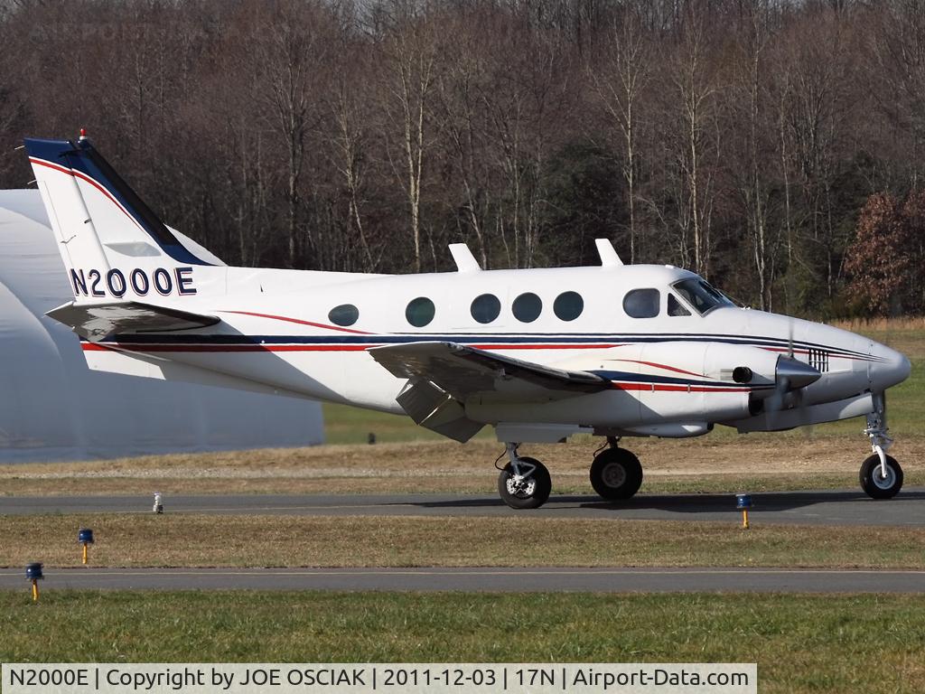 N2000E, 1966 Beech 65-A90 C/N LJ-172, at Cross Keys