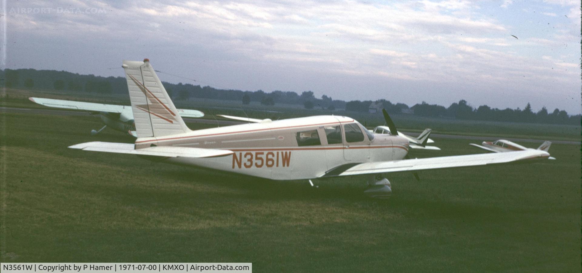 N3561W, 1966 Piper PA-32-260 Cherokee Six C/N 32-451, Monticello, Iowa