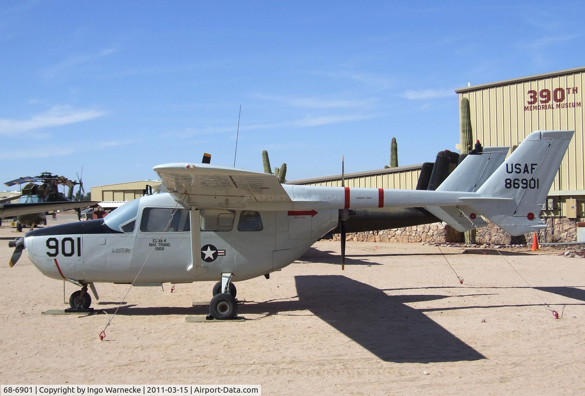 68-6901, Cessna O-2A Super Skymaster Super Skymaster C/N 337M-0190, Cessna O-2A Super Skymaster at the Pima Air & Space Museum, Tucson AZ