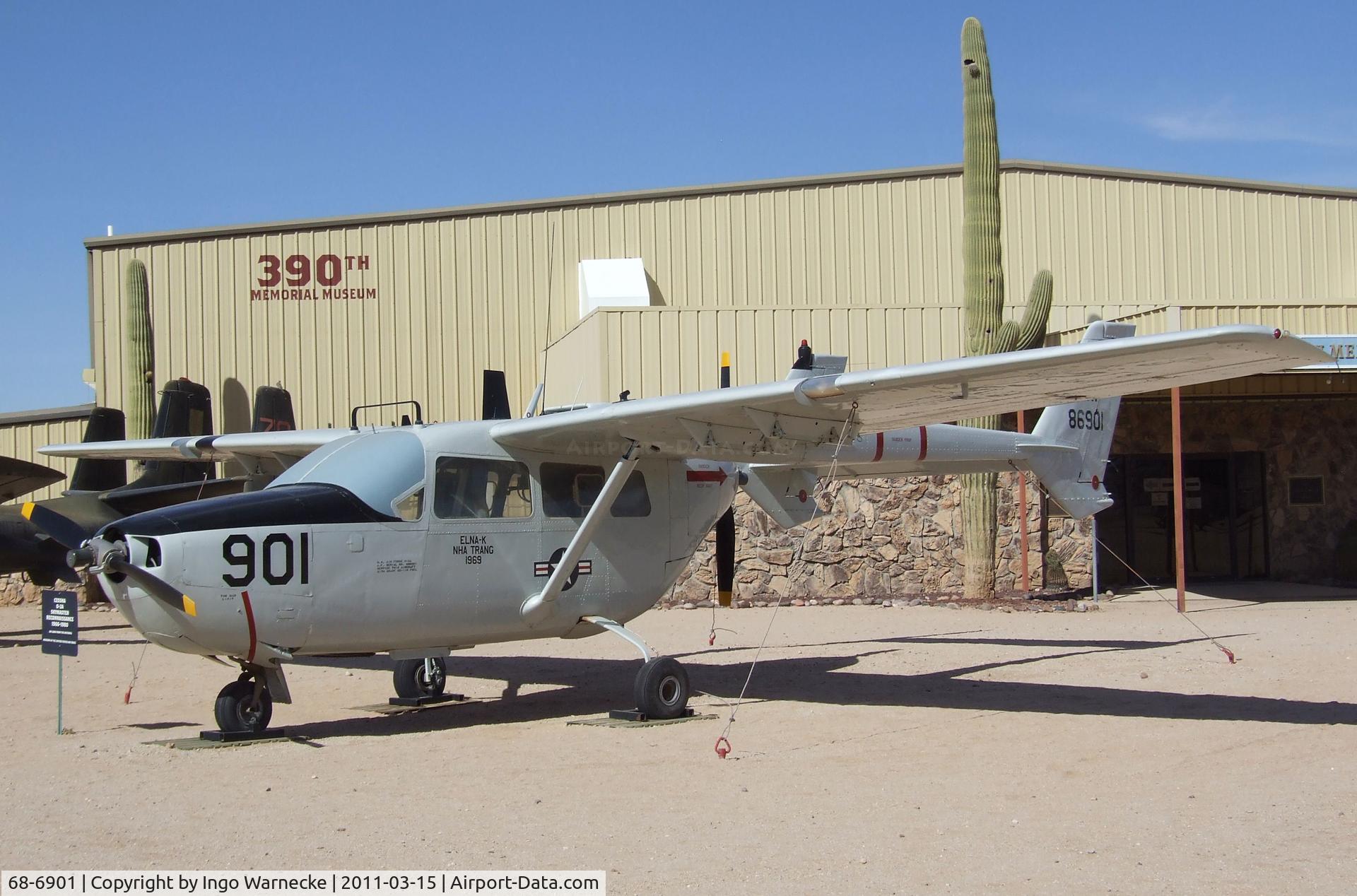 68-6901, Cessna O-2A Super Skymaster Super Skymaster C/N 337M-0190, Cessna O-2A Super Skymaster at the Pima Air & Space Museum, Tucson AZ