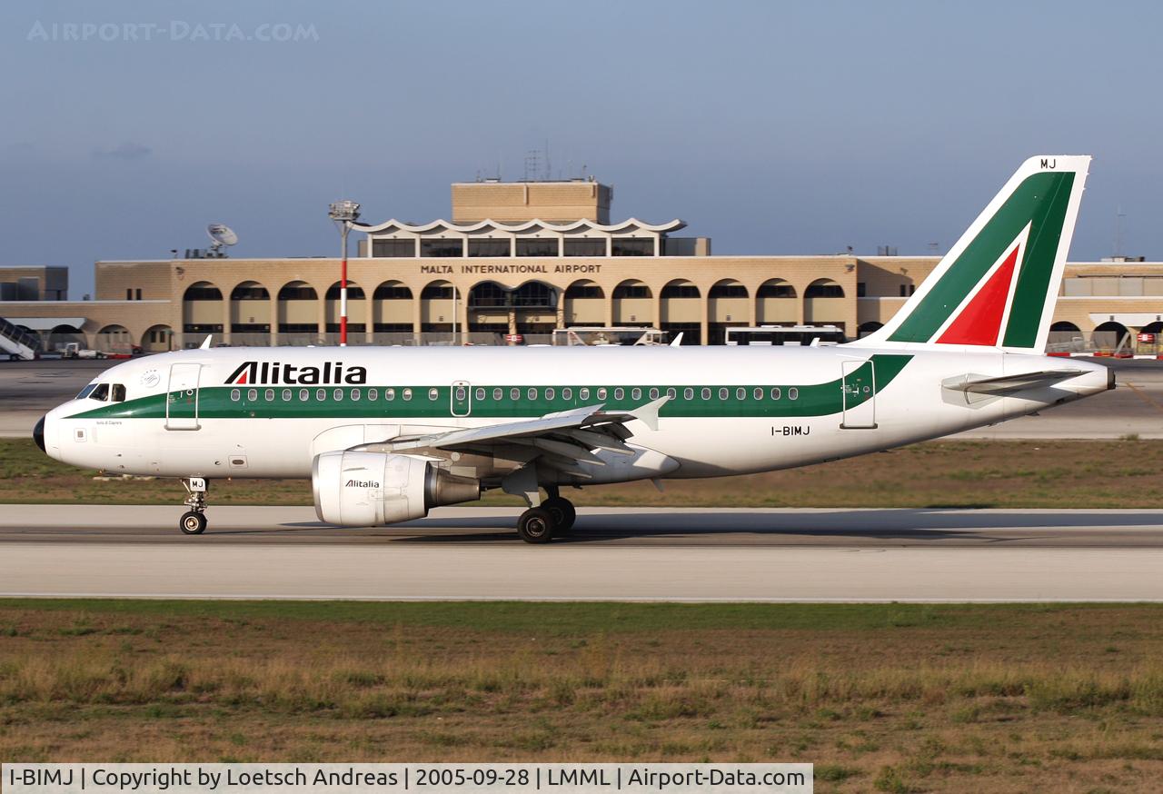 I-BIMJ, 2002 Airbus A319-112 C/N 1779, landing