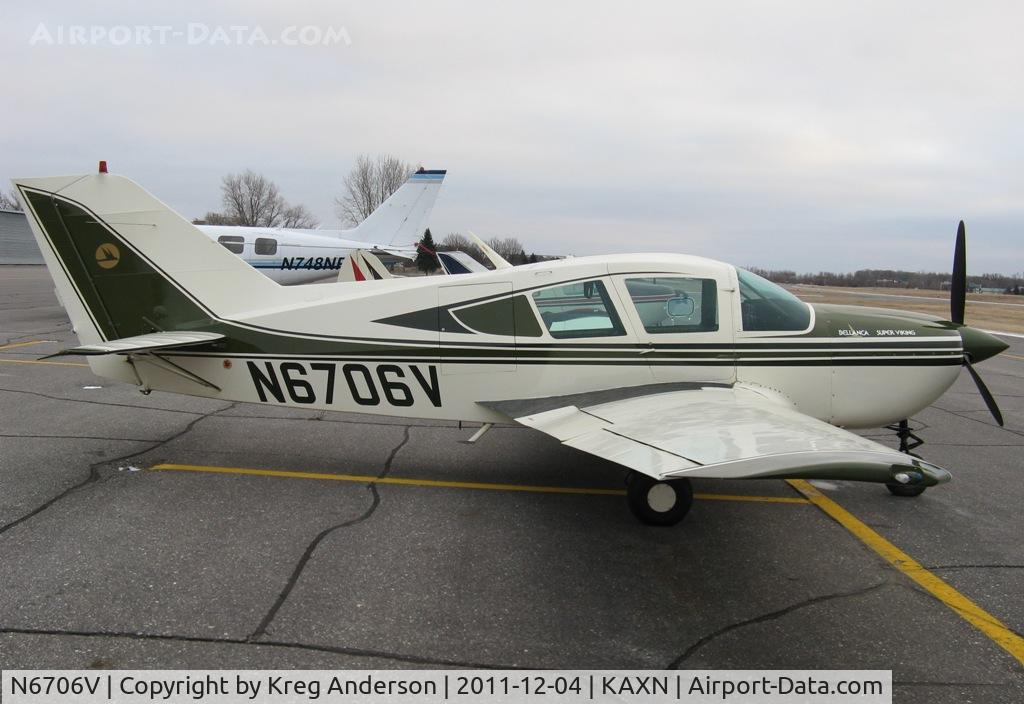 N6706V, Bellanca 17-30A Viking C/N 30332, Bellanca 17-30A Super Viking on the line.