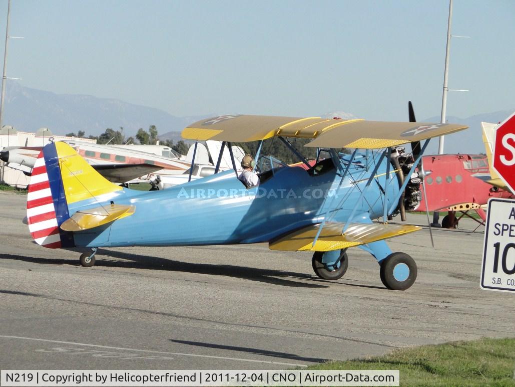 N219, 1939 Waco UPF-7 C/N 5302, Taxiing towards runway 26R