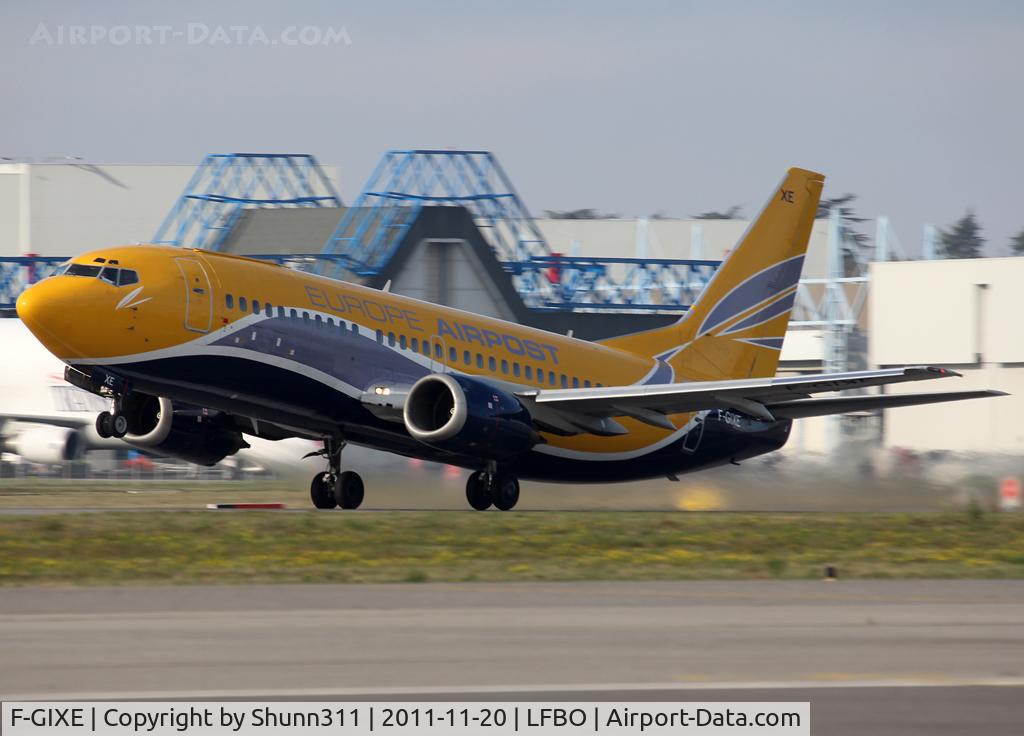 F-GIXE, 1992 Boeing 737-3B3QC C/N 26850, Taking off rwy 14L