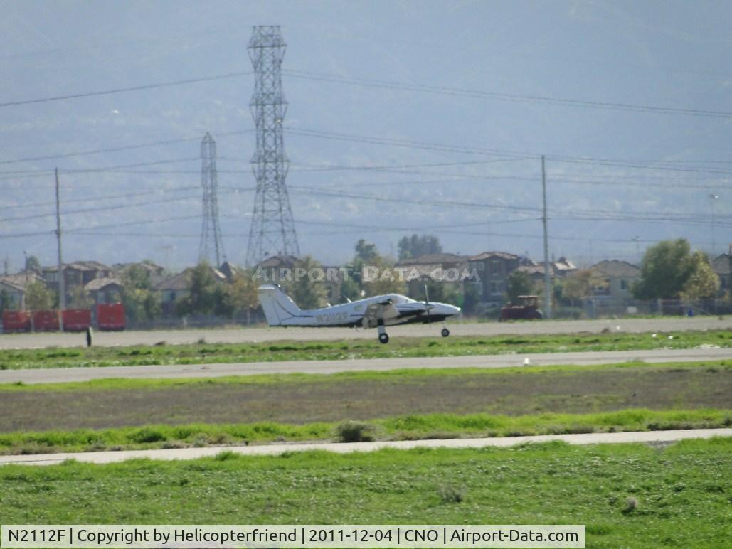 N2112F, 1978 Piper PA-44-180 Seminole C/N 44-7995154, Down and rolling out