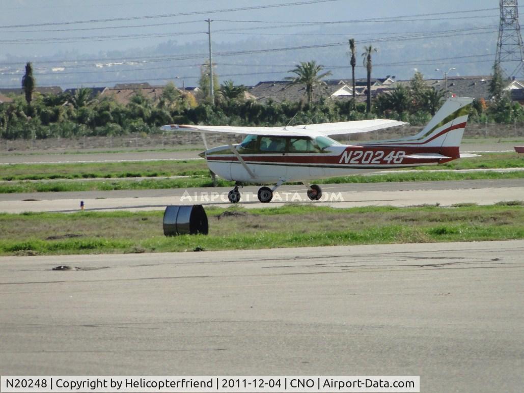 N20248, 1972 Cessna 172M C/N 17261129, Taxiing to runway