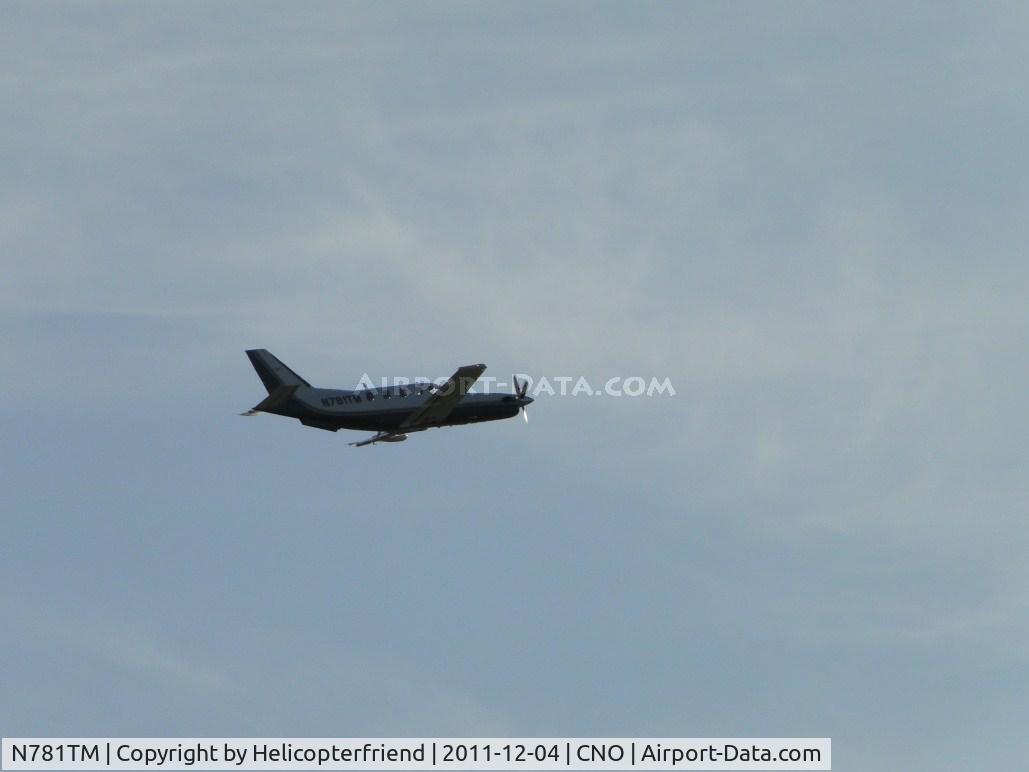 N781TM, Socata TBM-700 C/N 5, Doing a fly by