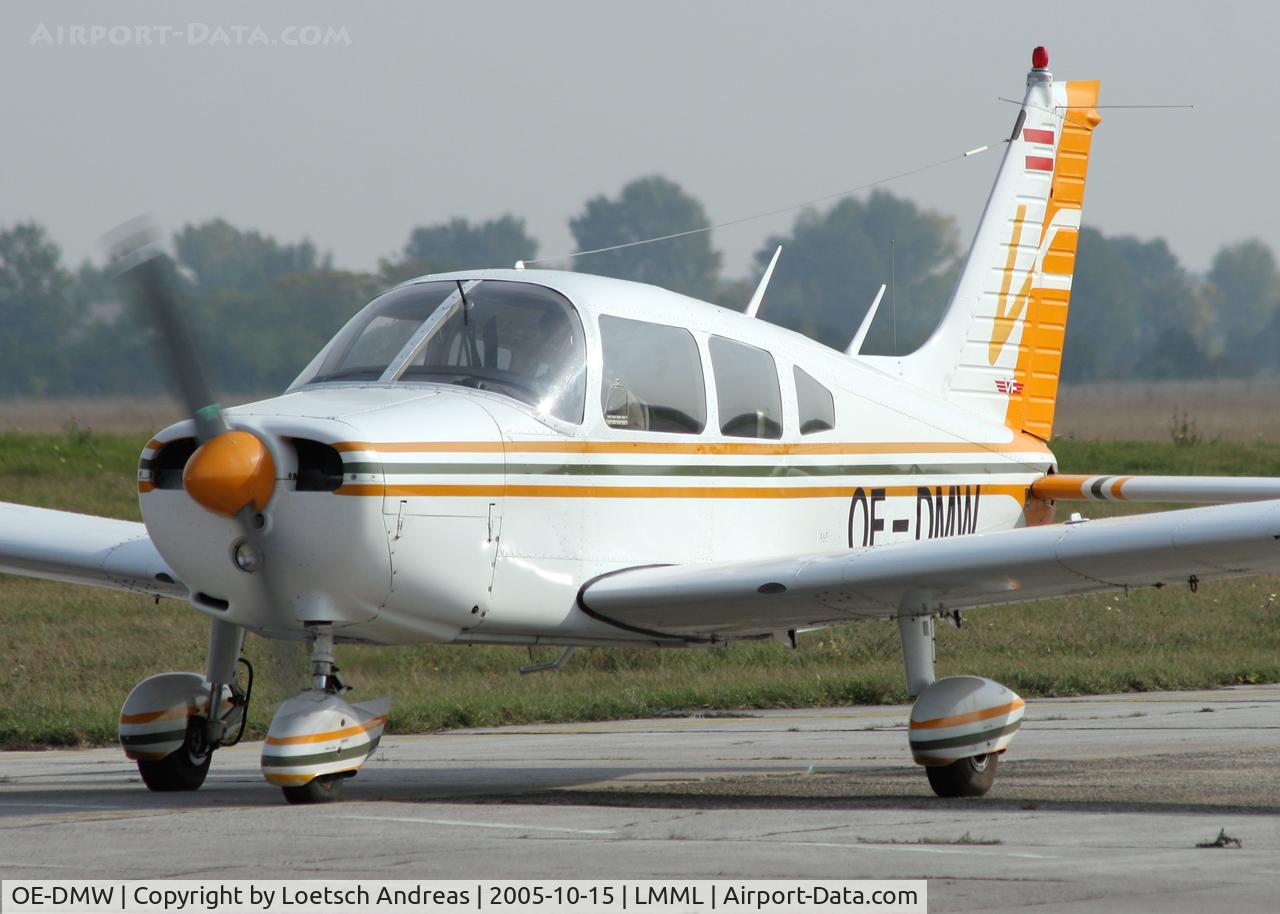 OE-DMW, Piper PA-28-151 Cherokee Warrior C/N 28-7415364, LOAV Bad Voeslau
