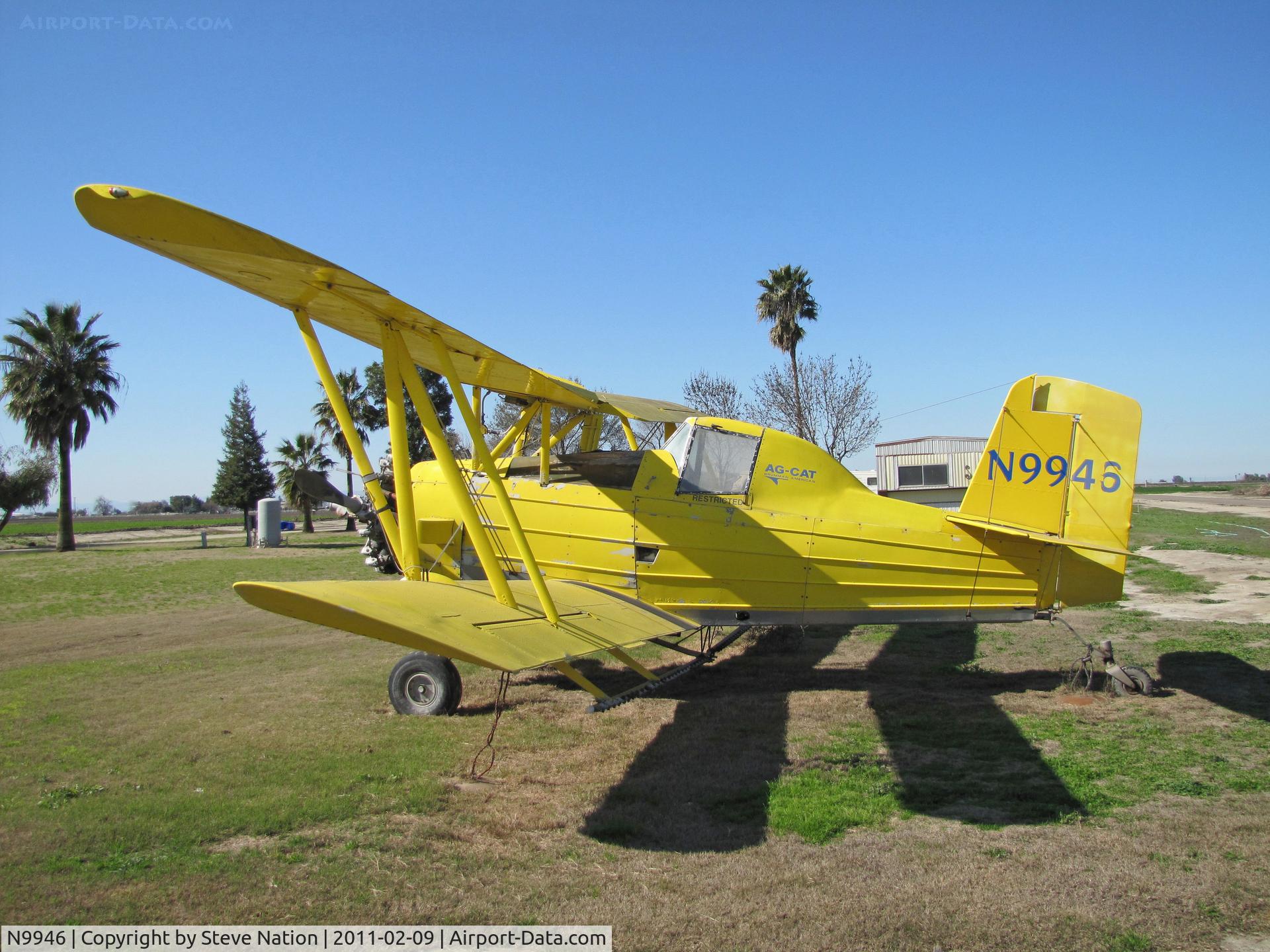 N9946, 1974 Grumman-Schweizer G-164A C/N 1349, Hughes Flying Service (Riverdale, CA) standard yellow 1974 G-164A rigged for spraying @ Brian Hughes' airstrip