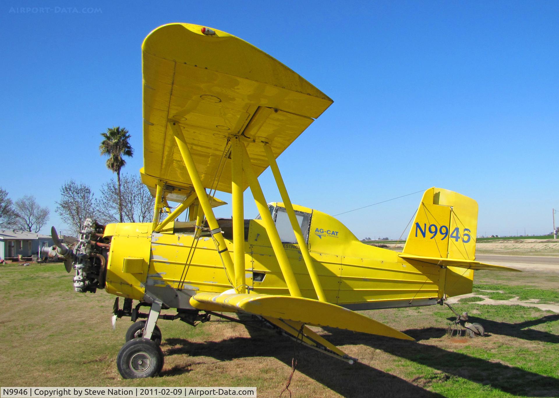 N9946, 1974 Grumman-Schweizer G-164A C/N 1349, Hughes Flying Service (Riverdale, CA) standard yellow 1974 G-164A rigged for spraying @ Brian Hughes' airstrip