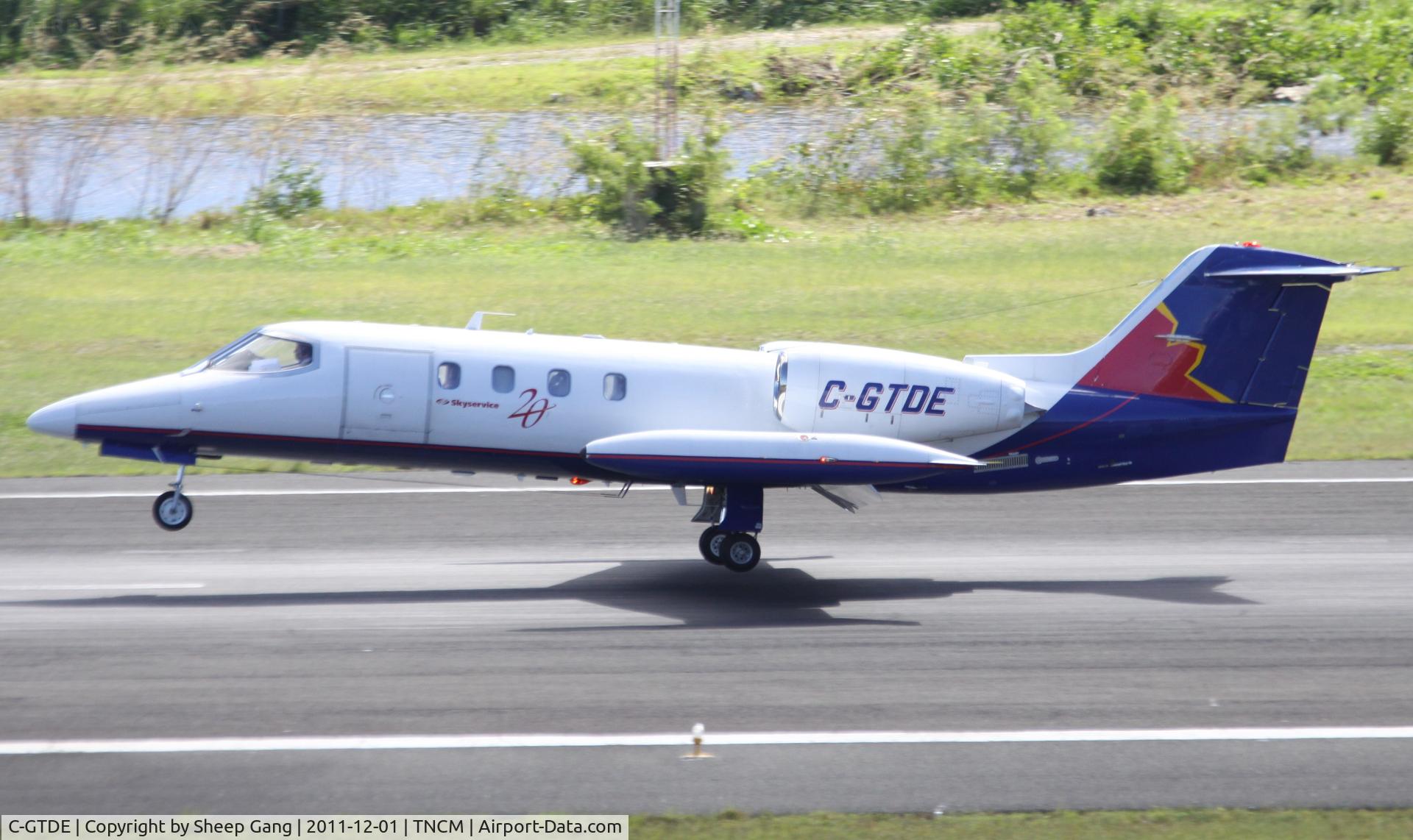 C-GTDE, 1976 Gates LearJet 35 C/N 35-057, C-GTDE at TNCM