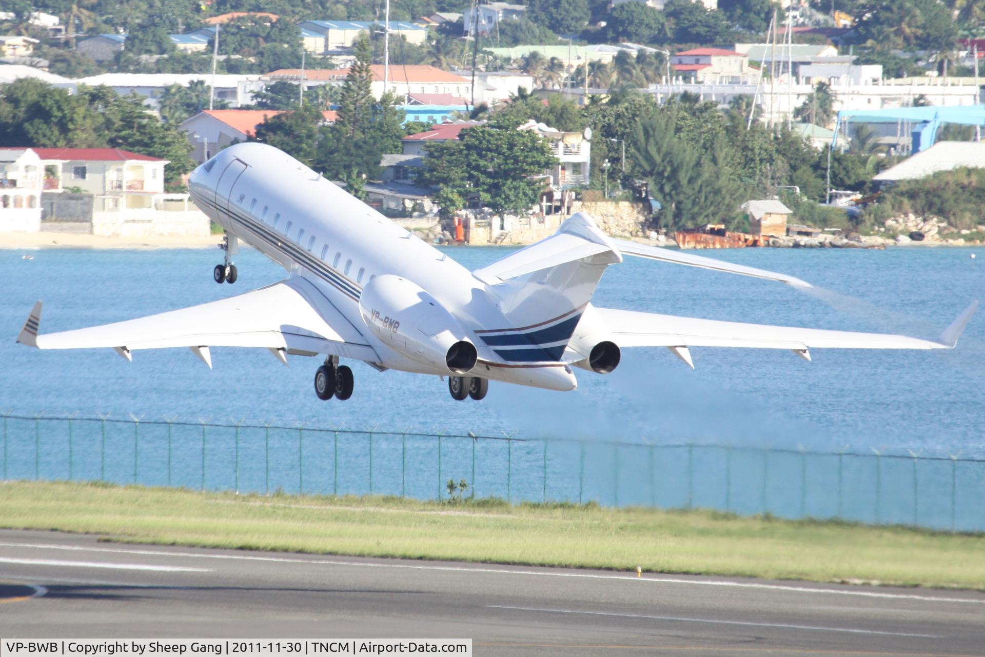 VP-BWB, Bombardier BD-700-1A11 Global 5000 C/N 9161, VP-BWB at TNCM