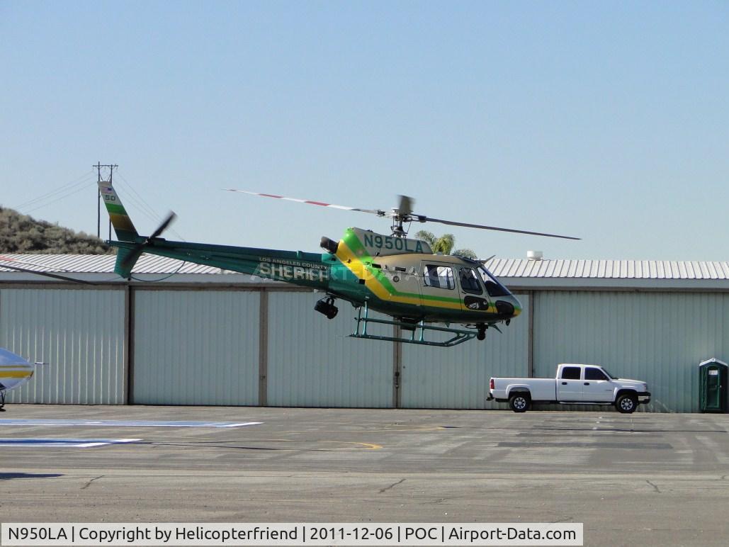 N950LA, 2010 Eurocopter AS-350B-2 Ecureuil Ecureuil C/N 4930, Air taxiing to taxiway Sierra or runway 26L for take off westbound