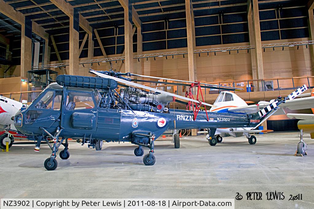 NZ3902, 1966 Westland Wasp HAS.1 C/N F9679, At MoTAT, Auckland