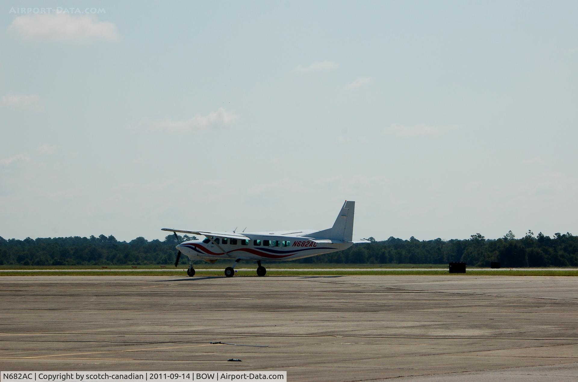 N682AC, 2003 Cessna 208B Grand Caravan C/N 208B1027, 2003 Cessna 208B N682AC at Bartow Municipal Airport, Bartow, FL