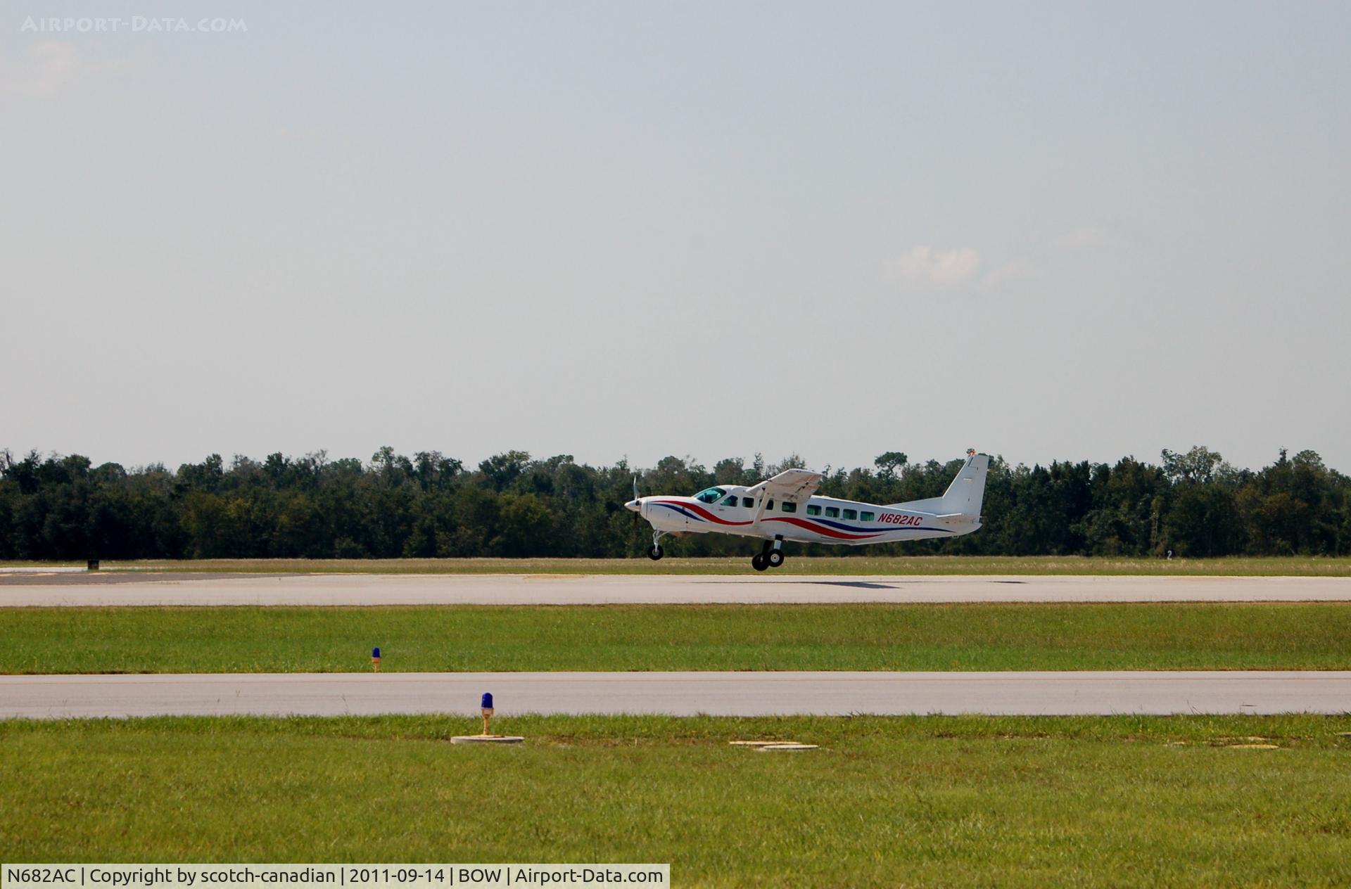 N682AC, 2003 Cessna 208B Grand Caravan C/N 208B1027, 2003 Cessna 208B N682AC at Bartow Municipal Airport, Bartow, FL