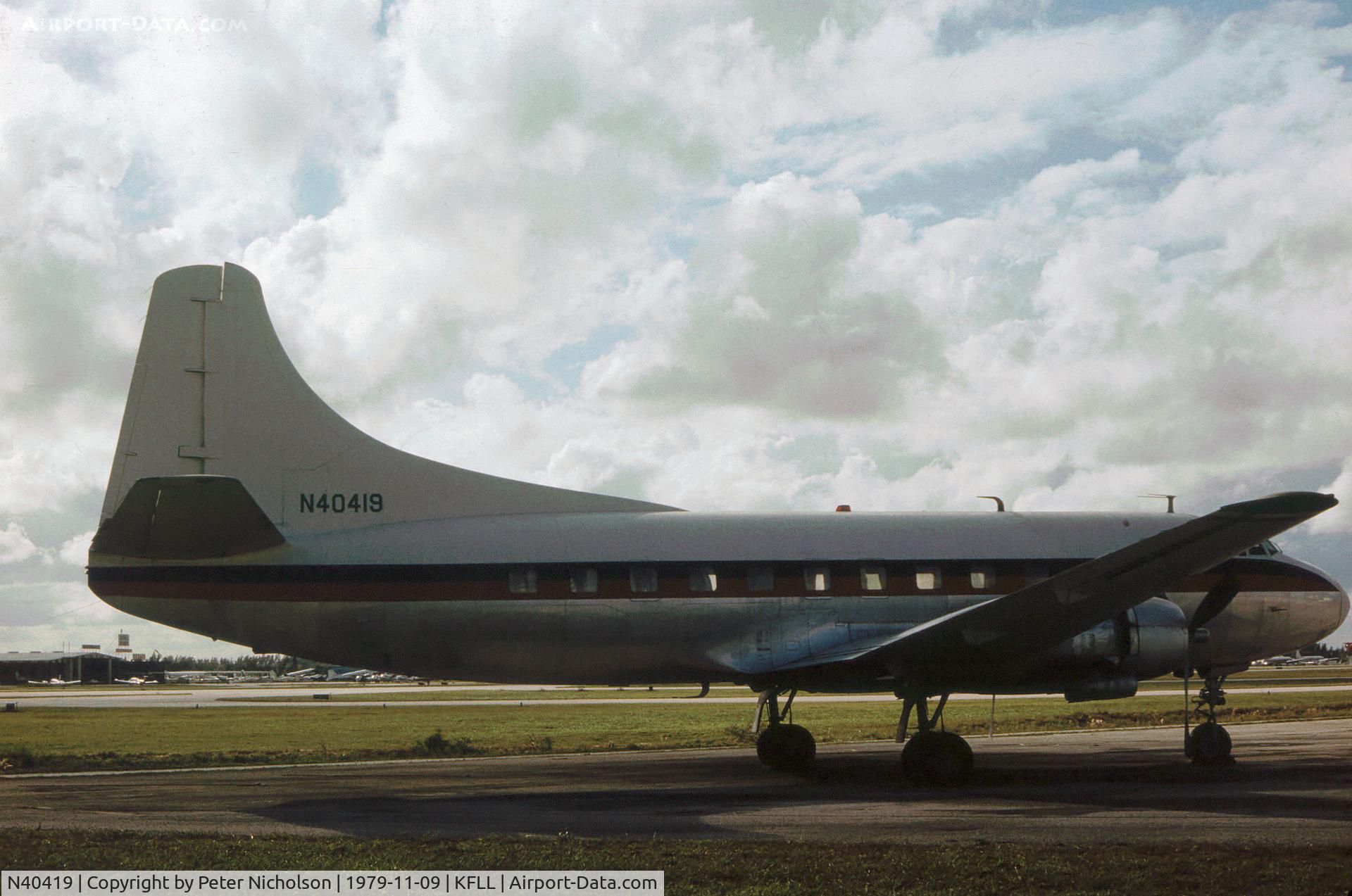 N40419, 1952 Martin 404 C/N 14125, Martin 404 seen at Fort Lauderdale in November 1979.
