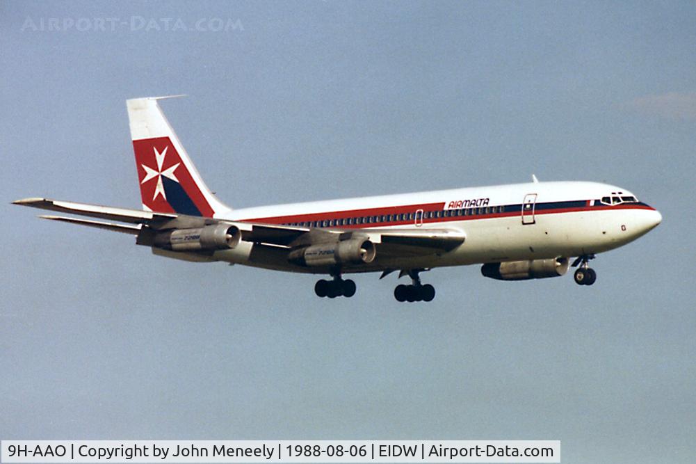 9H-AAO, 1965 Boeing 720-047B C/N 18829, Short final for 23