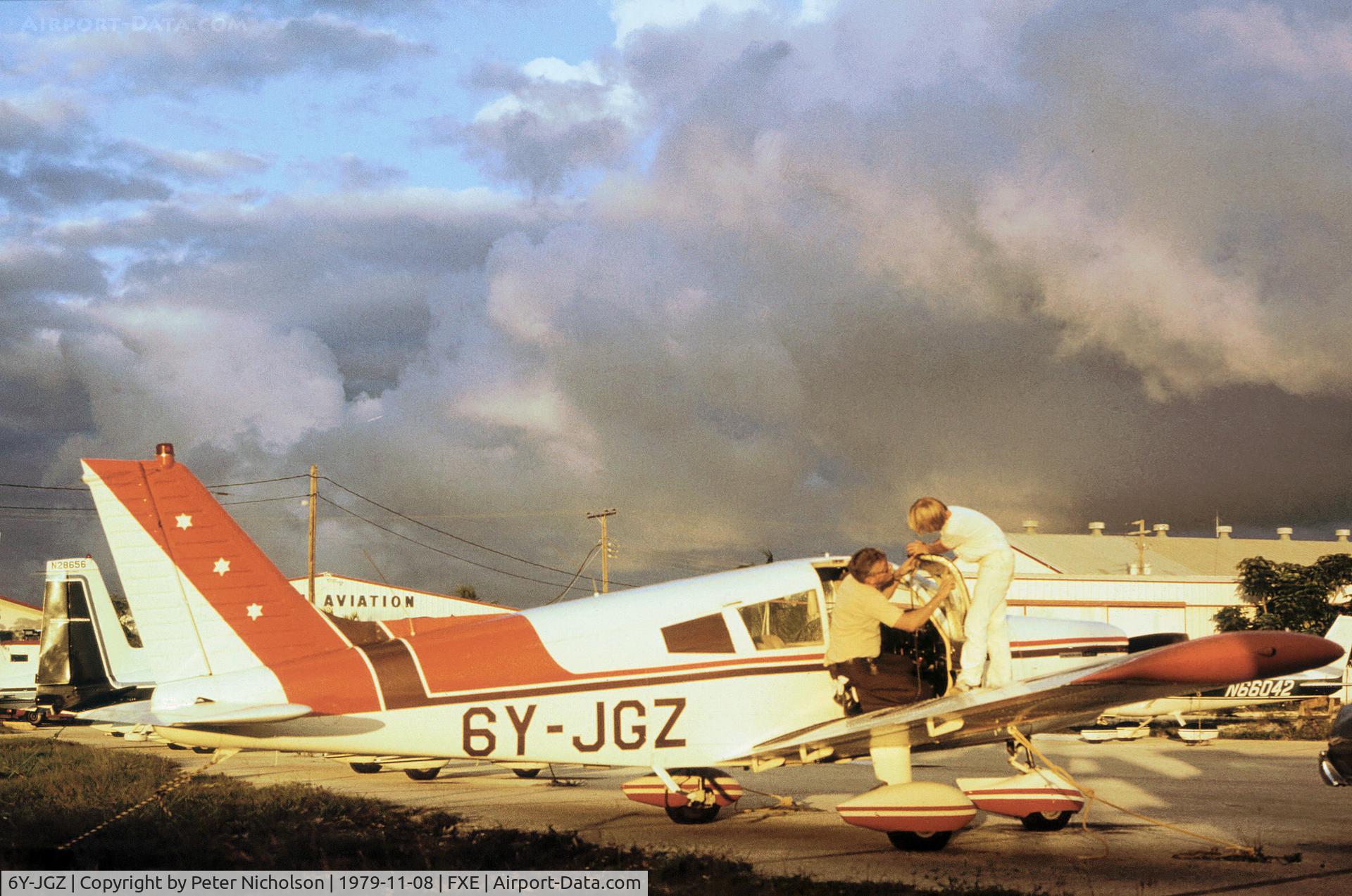 6Y-JGZ, Piper PA-28-140 E C/N 28-7225413, PA-28 Cherokee E seen at Fort Lauderdale Executive in November 1979.